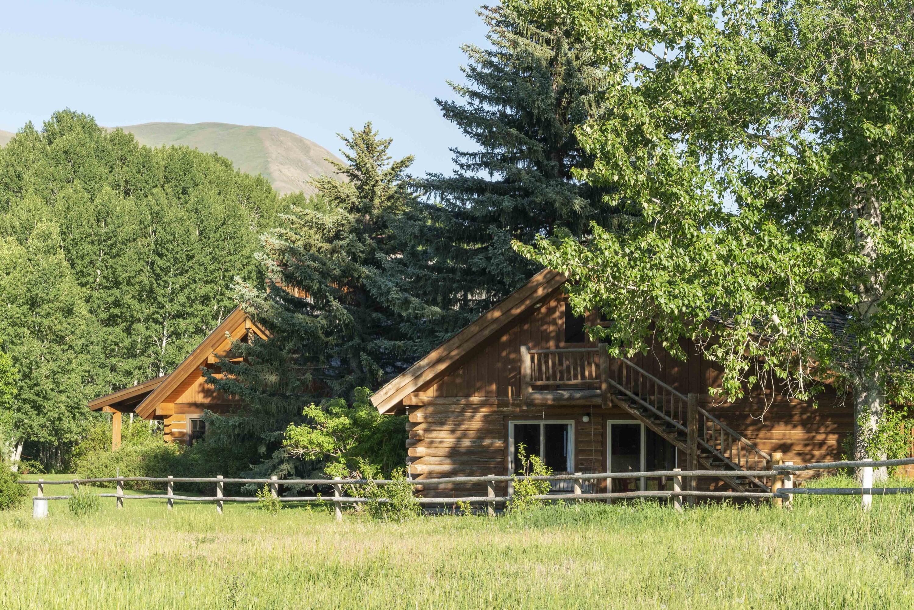 40 Fox Hollow Gulch Rd