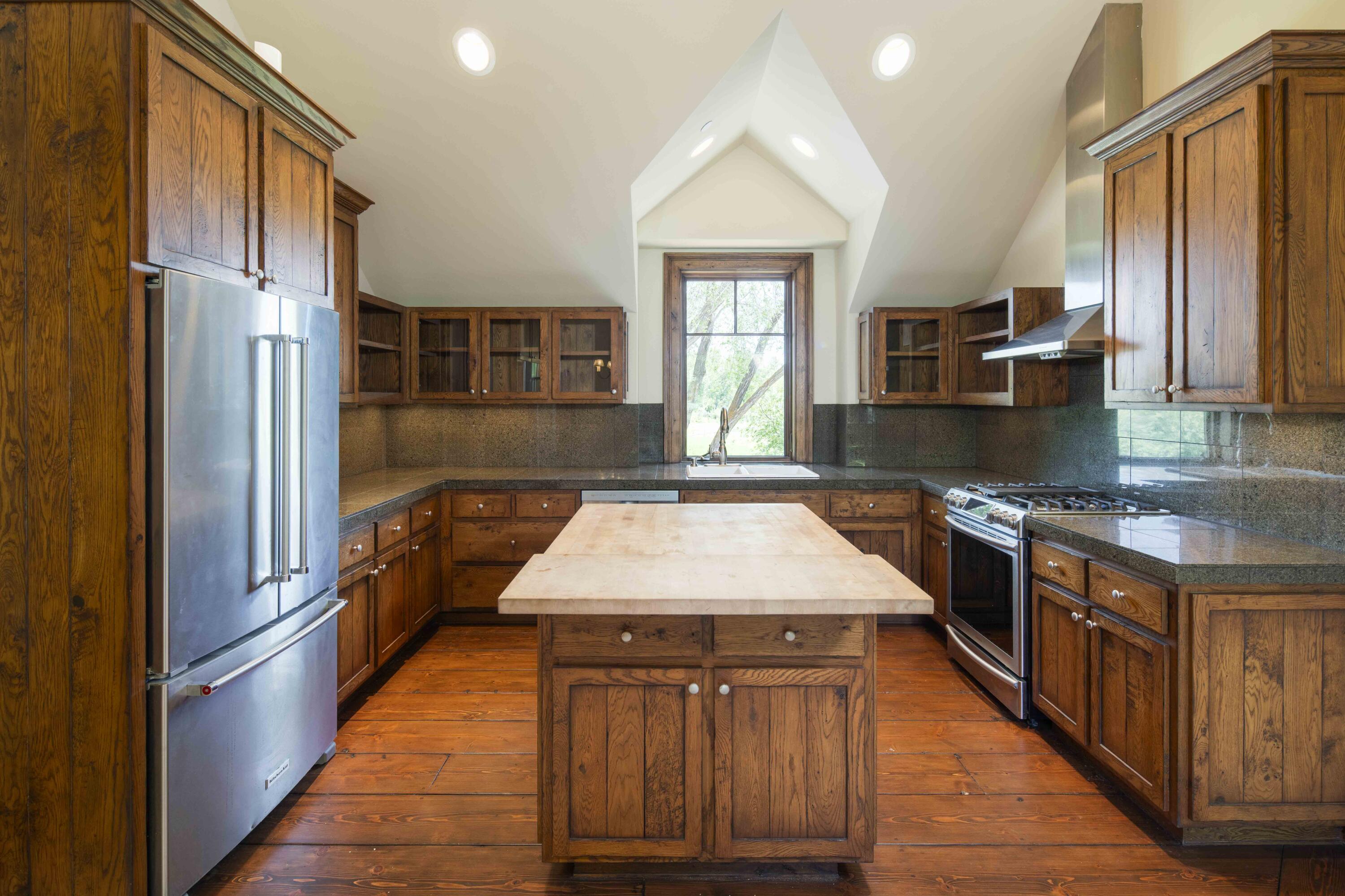 40 Fox Hollow Gulch Rd