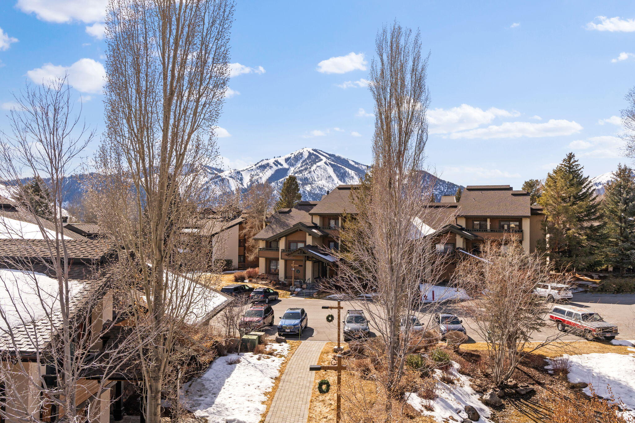 569 WILDFLOWER CONDO Dr