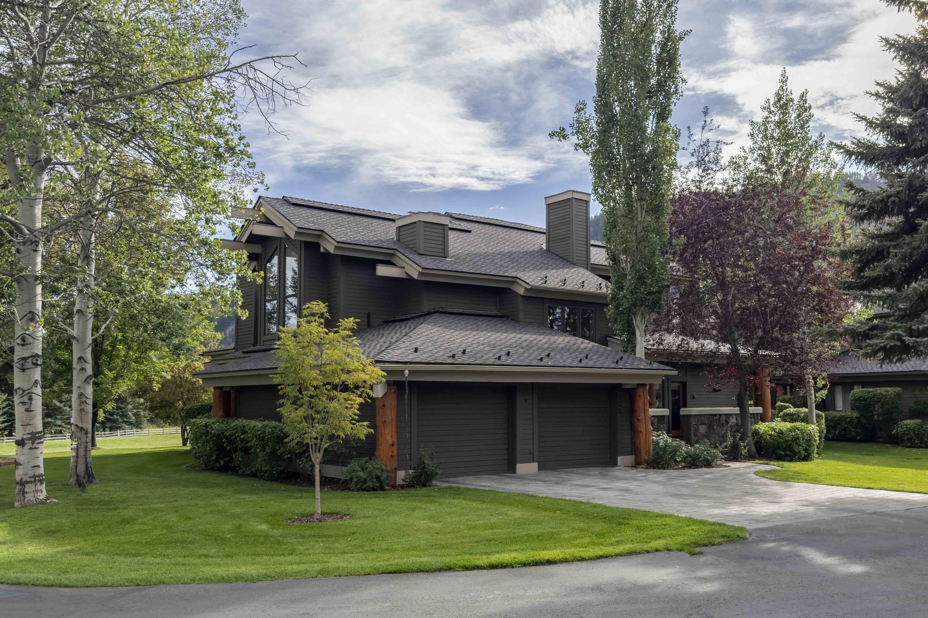 901 Cheyenne Ct