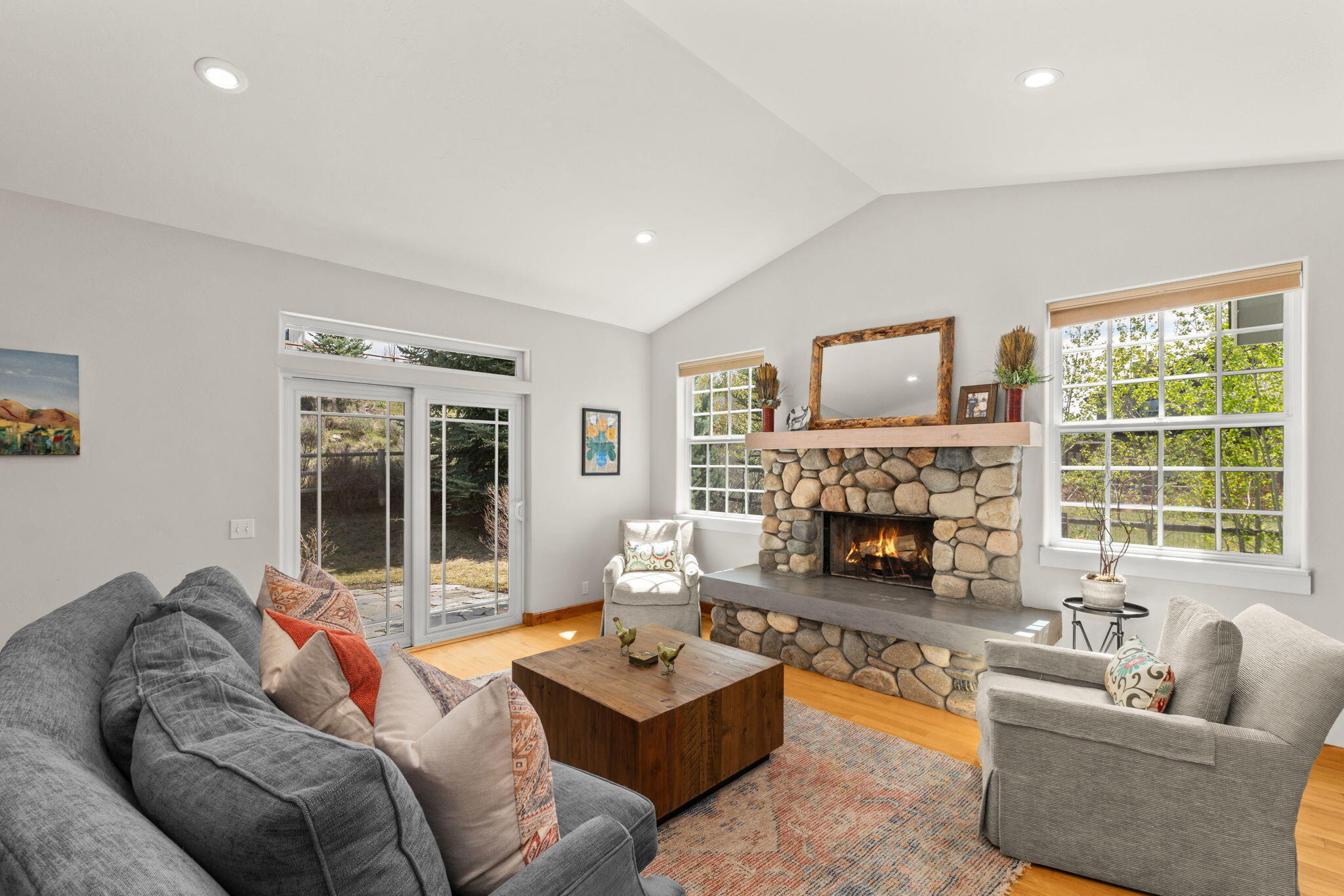 320 Cranbrook Rd
