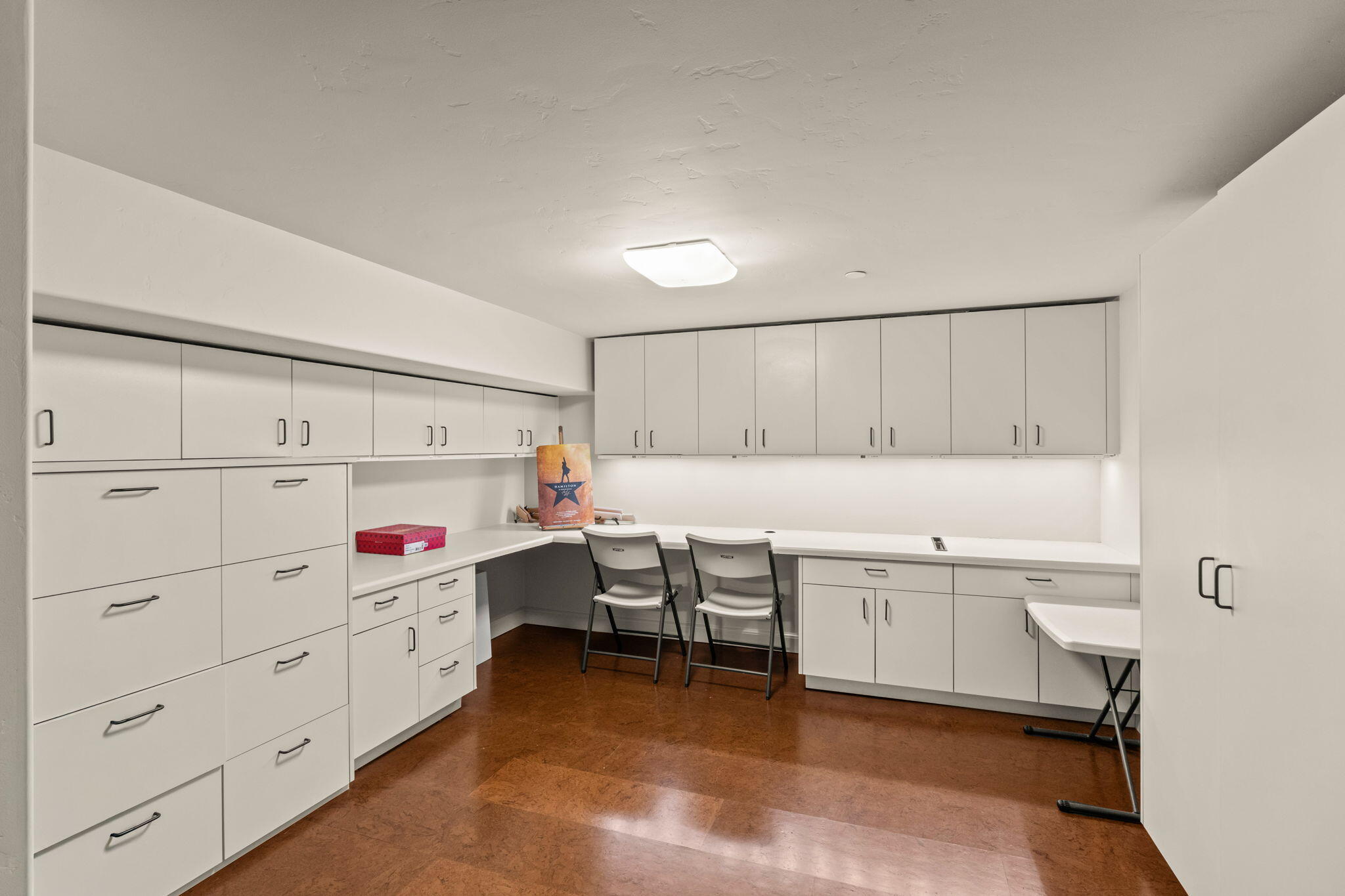 113 N Hiawatha Dr