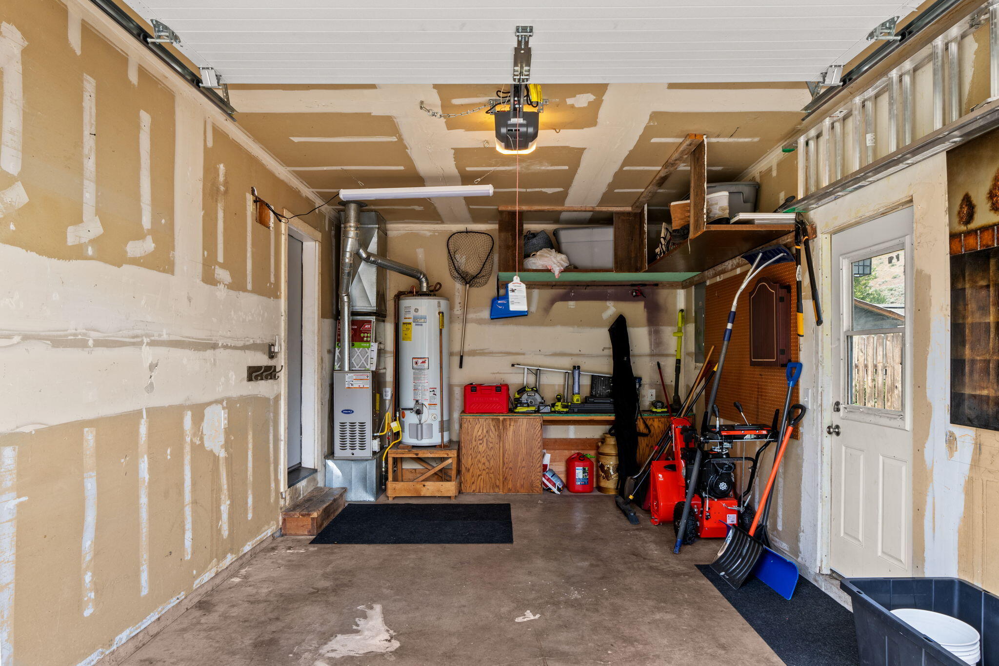 1031 CHERRY HILL Dr