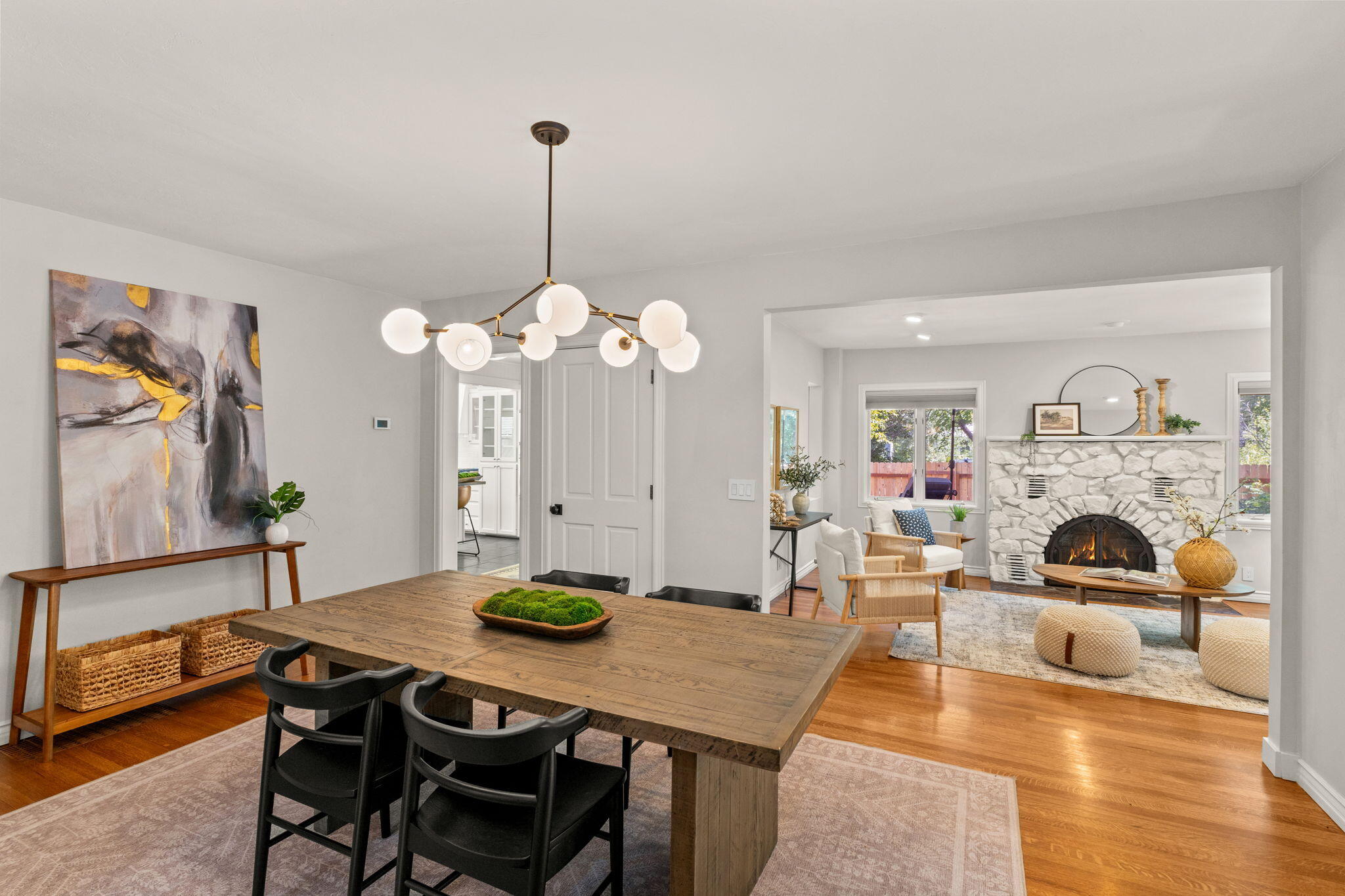 304 N 4TH Ave