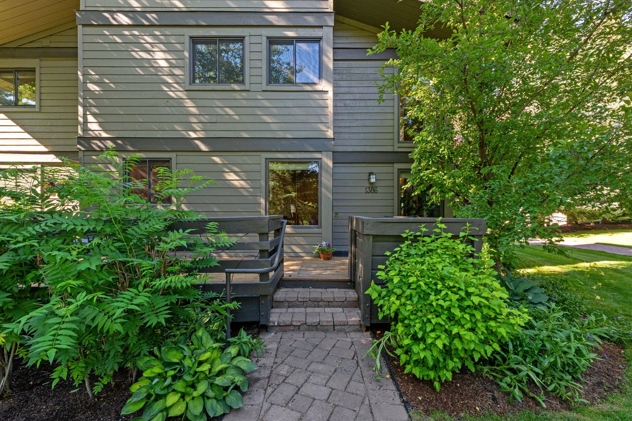 1386 DOLLAR MEADOW CONDO Dr