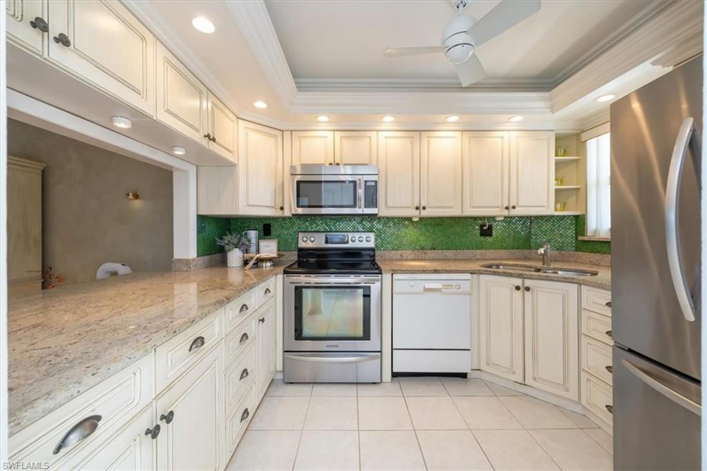 21 High Point CIR E # 502