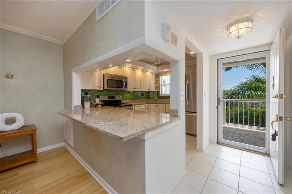 21 High Point CIR E # 502