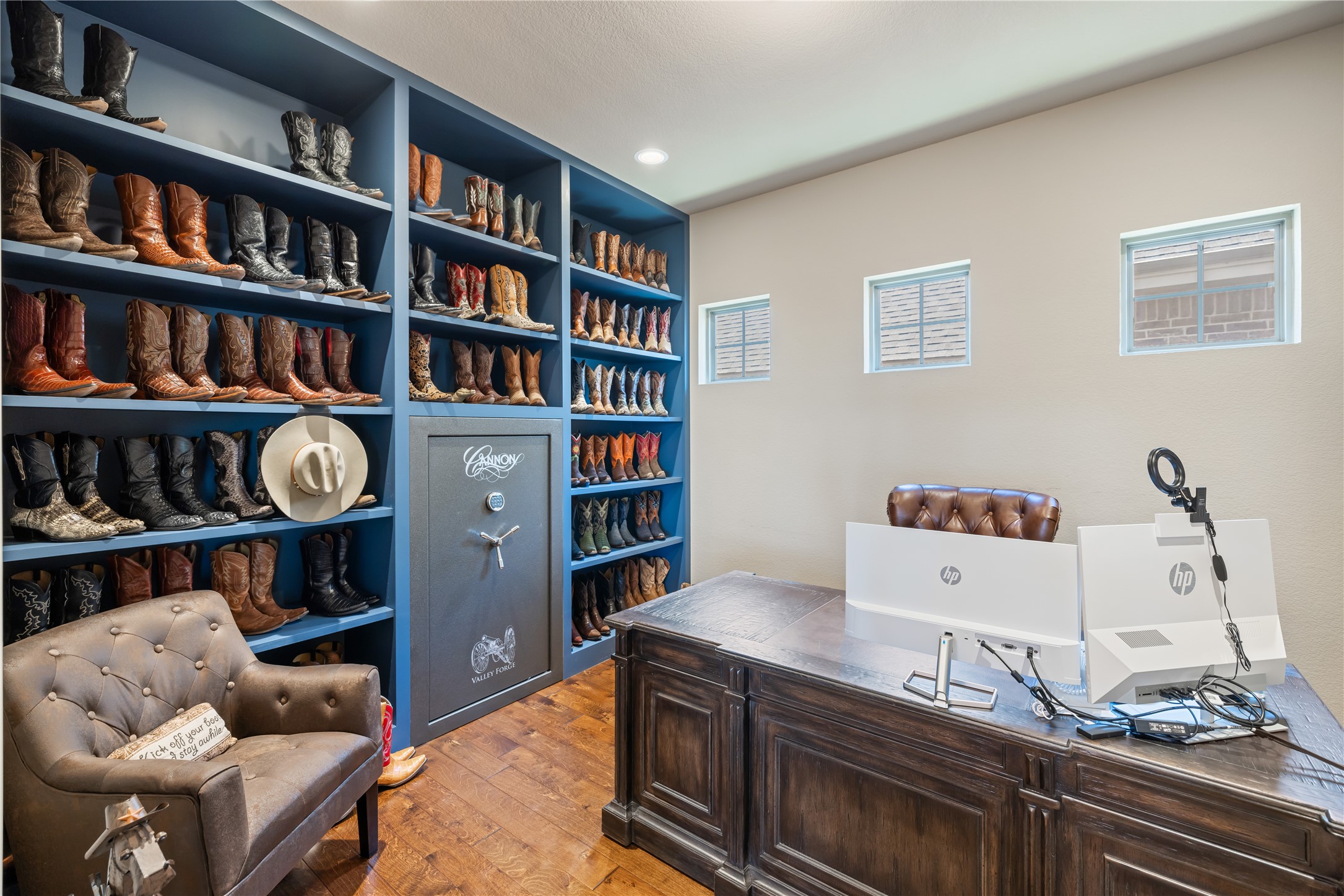 9205 Shoveler Trail