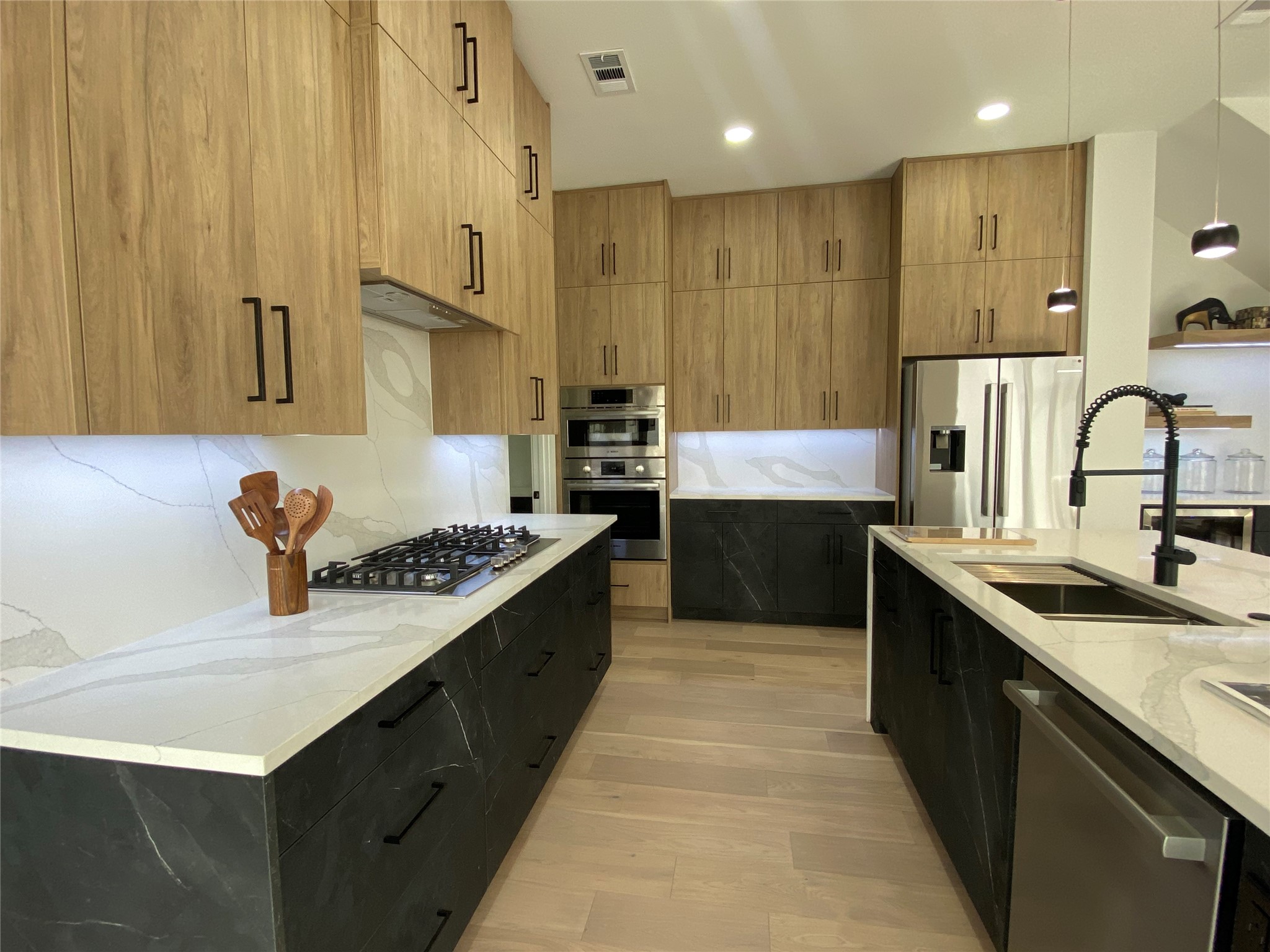 3329 Walchard Court