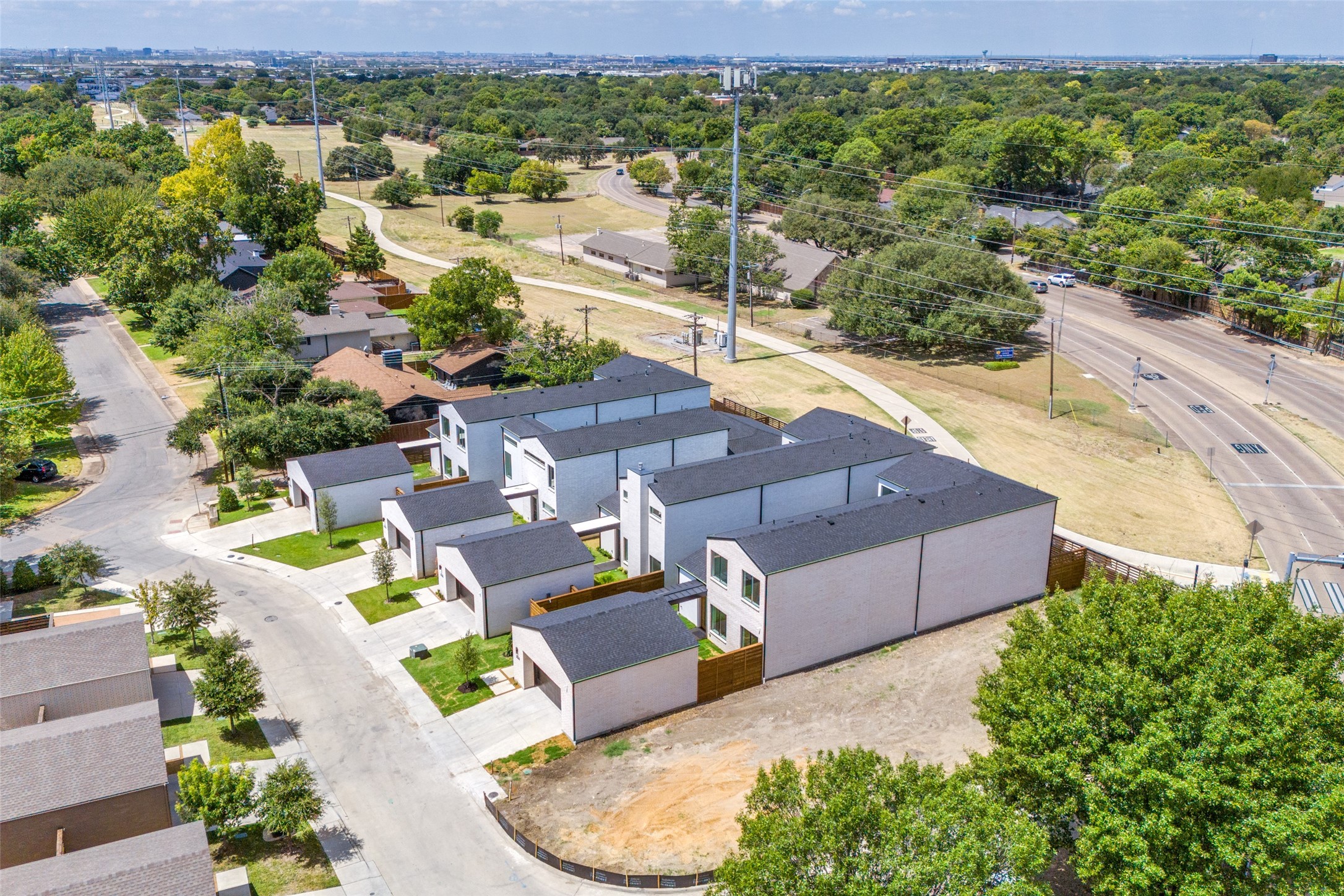 3329 Walchard Court