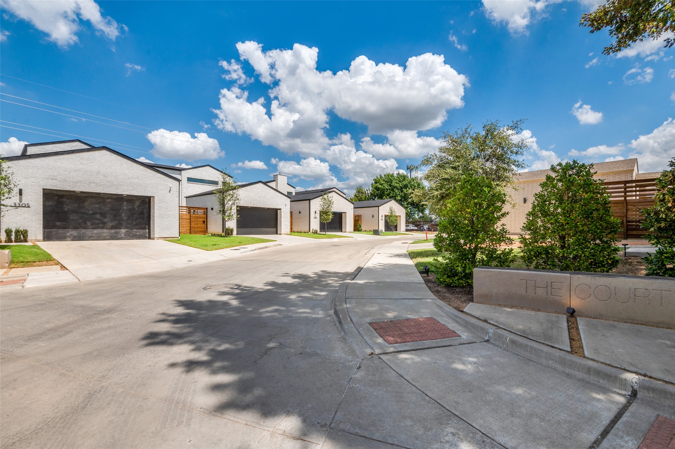 3329 Walchard Court