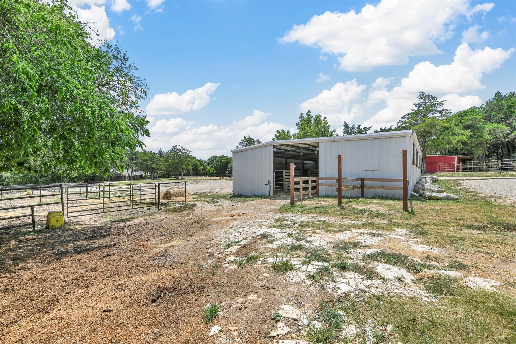 305 Evergreen Trail