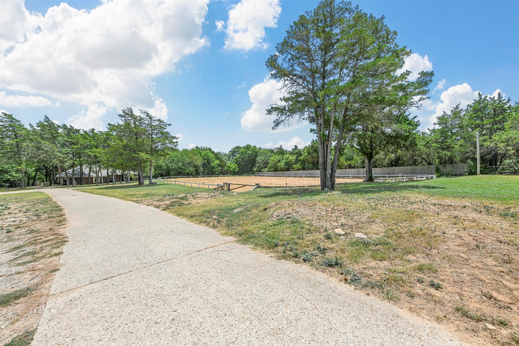 305 Evergreen Trail