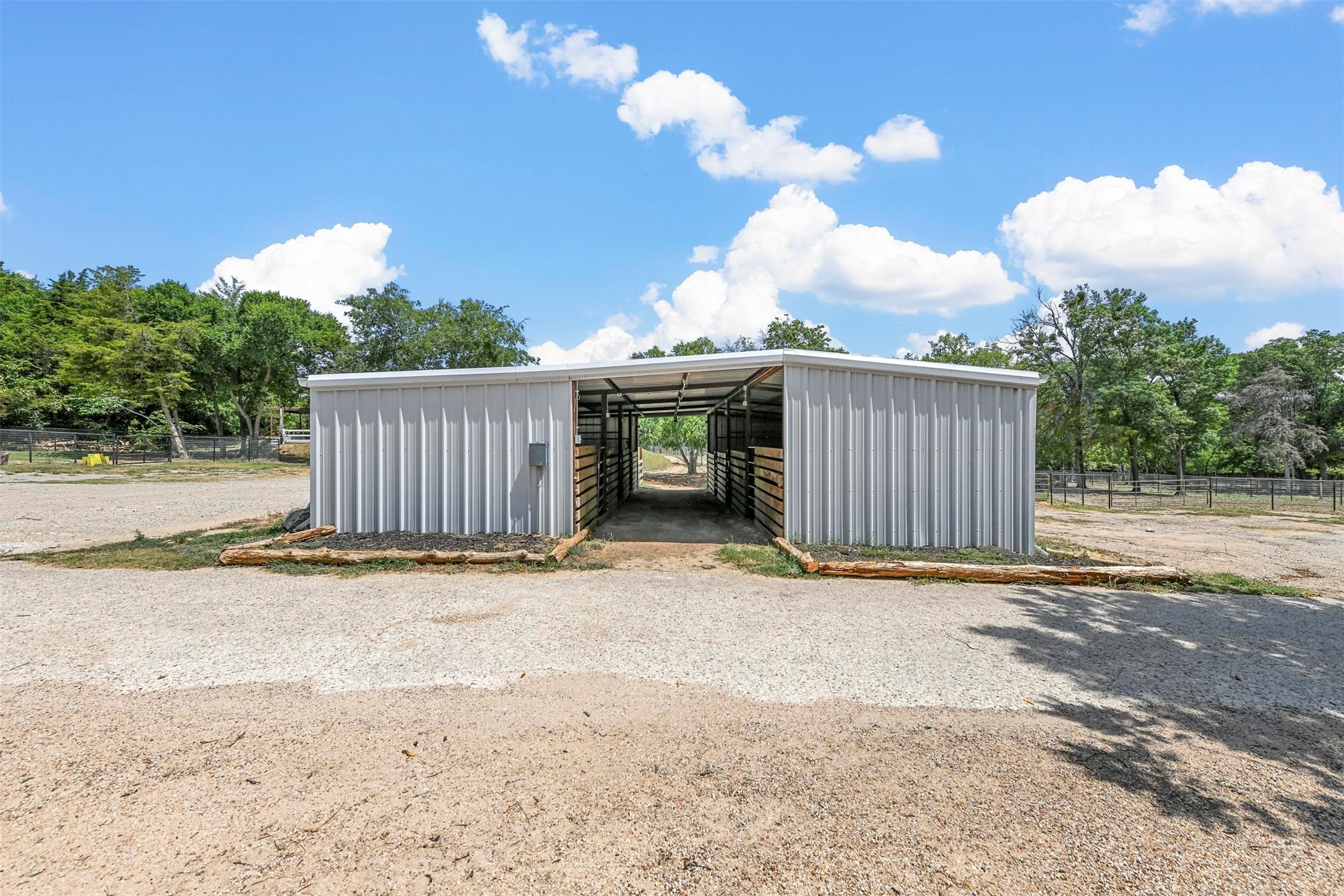 305 Evergreen Trail