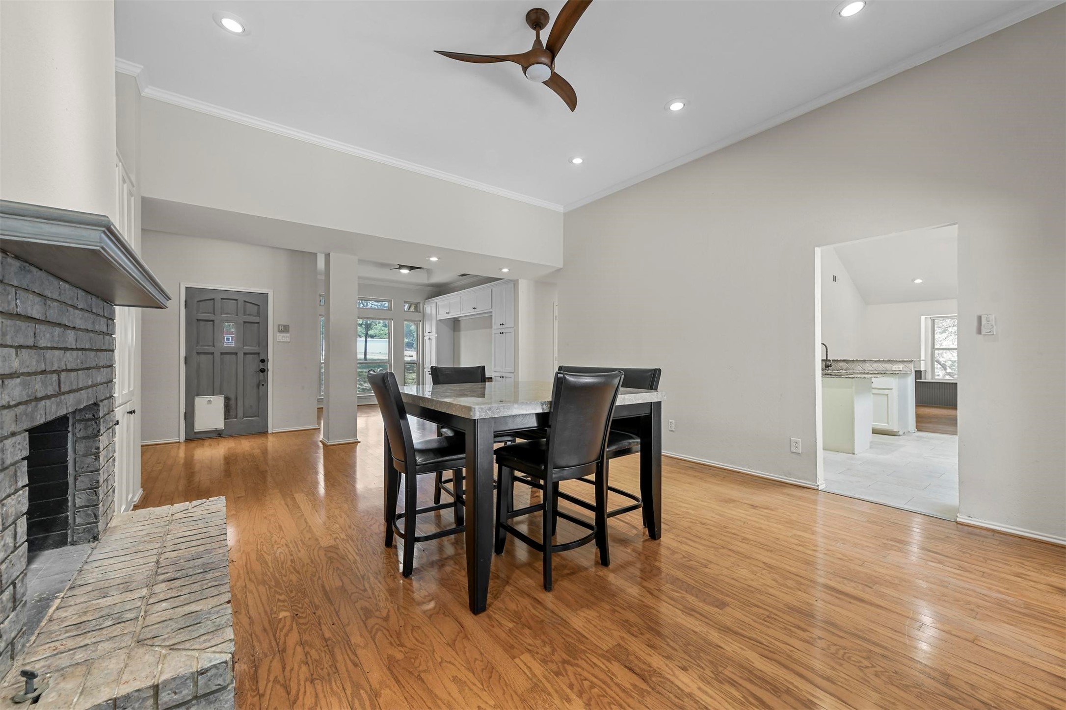 305 Evergreen Trail