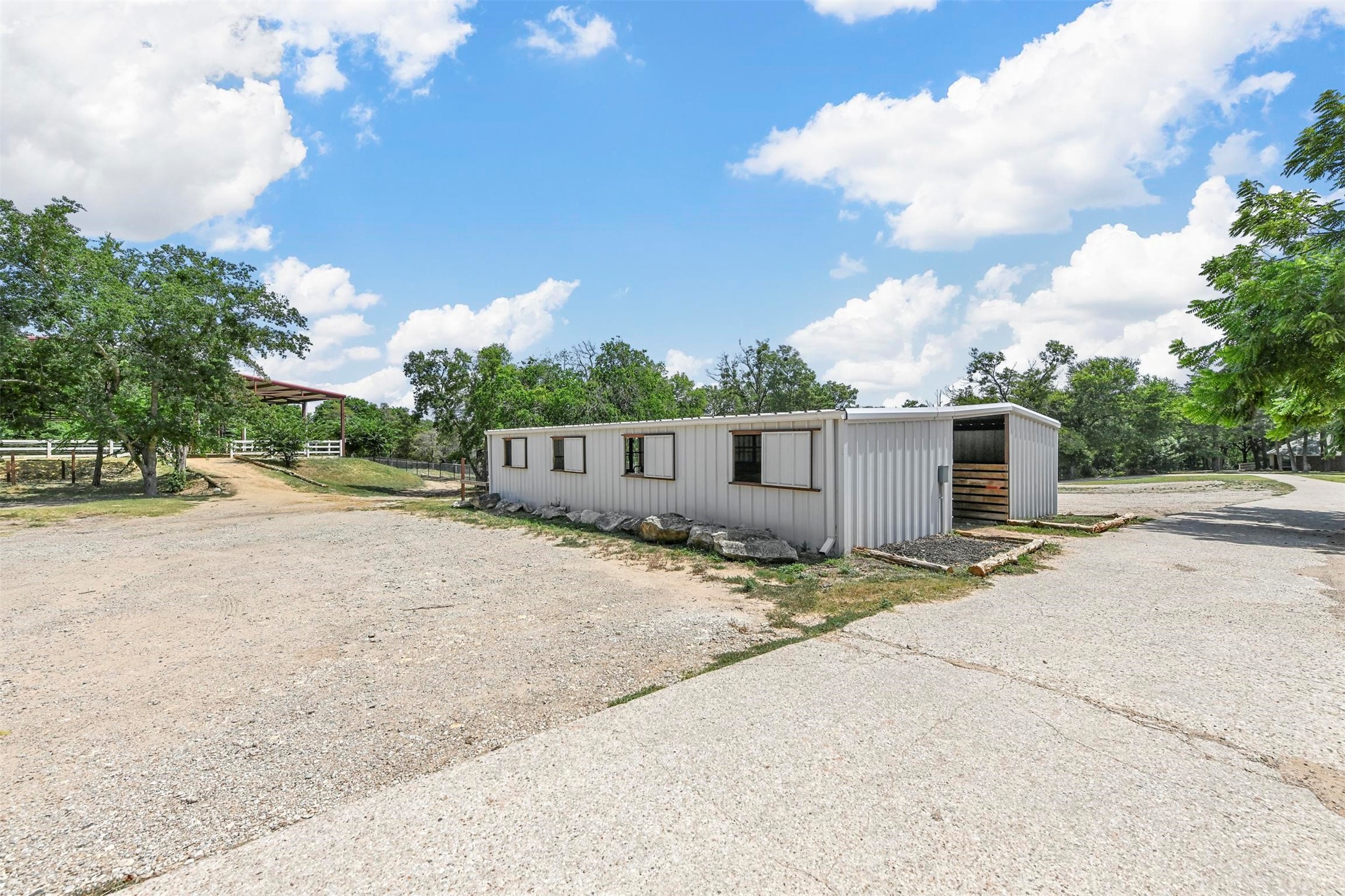 305 Evergreen Trail