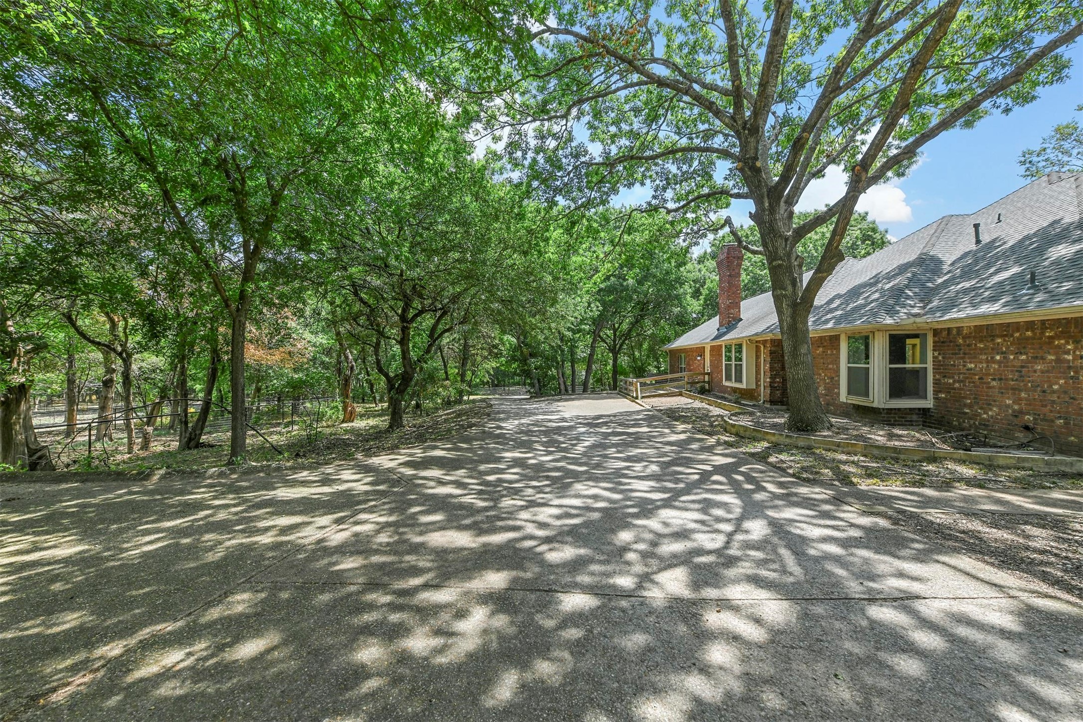 305 Evergreen Trail