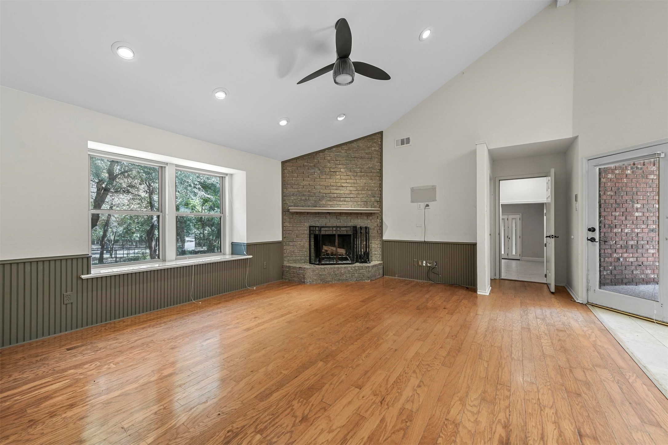 305 Evergreen Trail