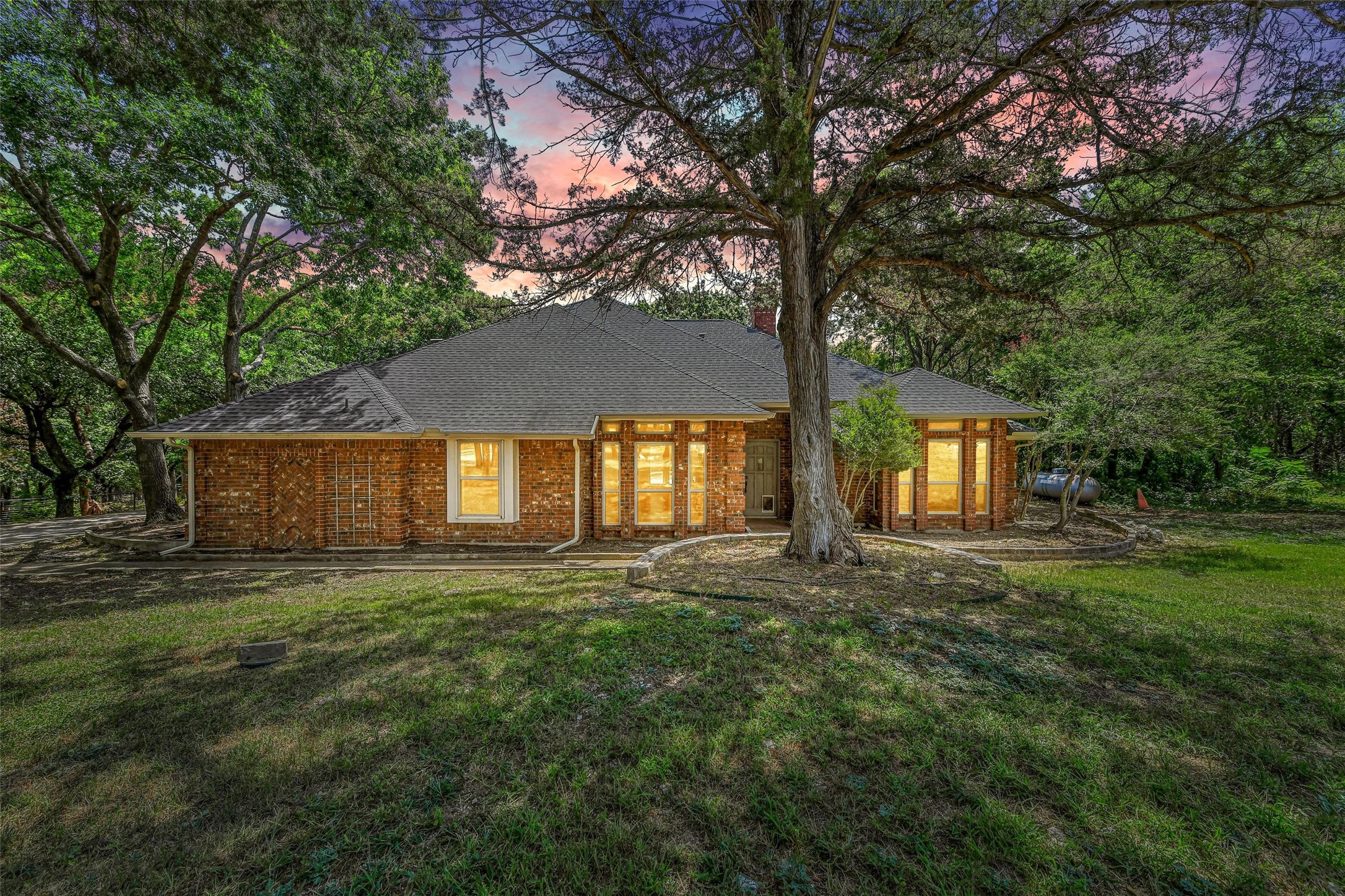 305 Evergreen Trail