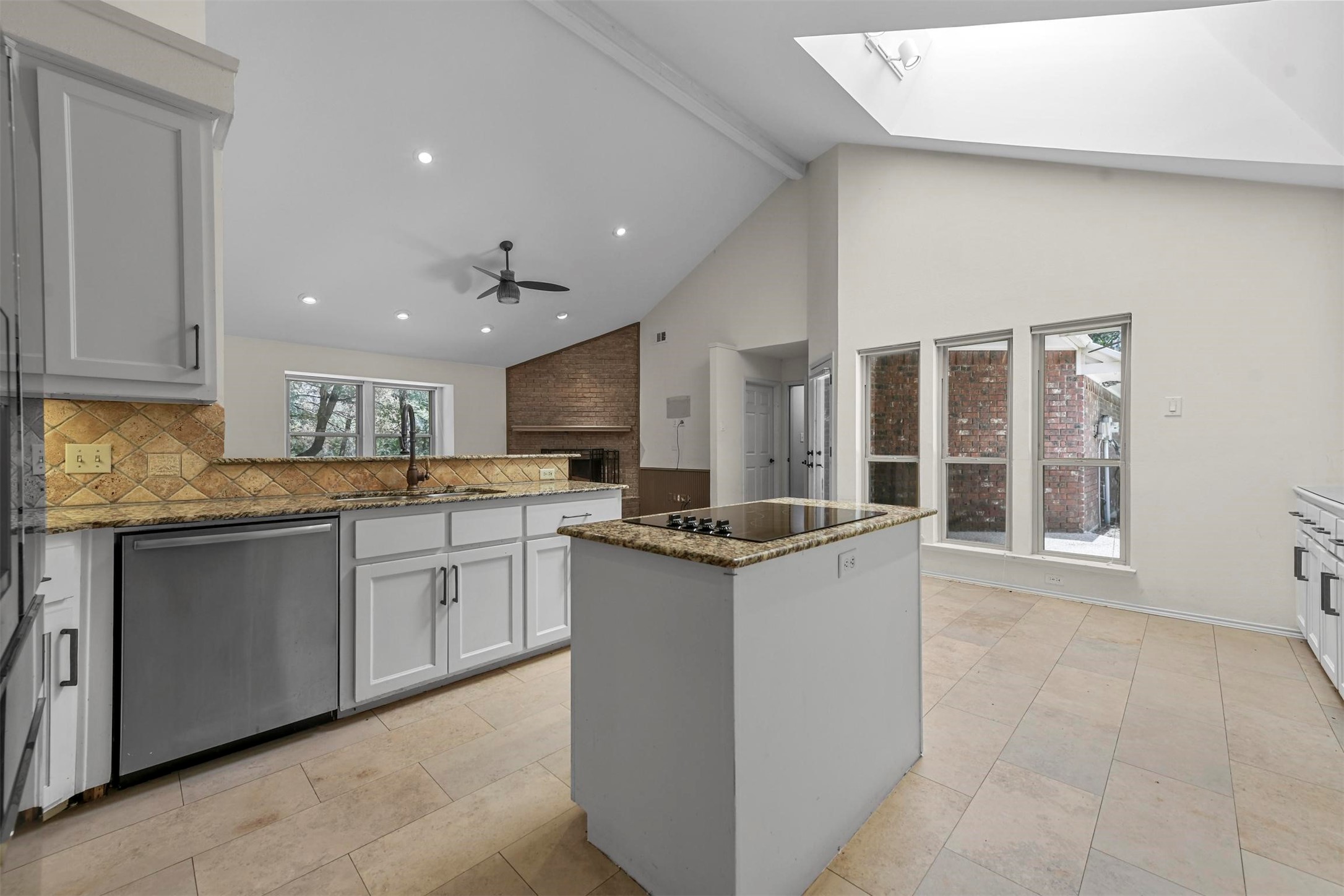 305 Evergreen Trail