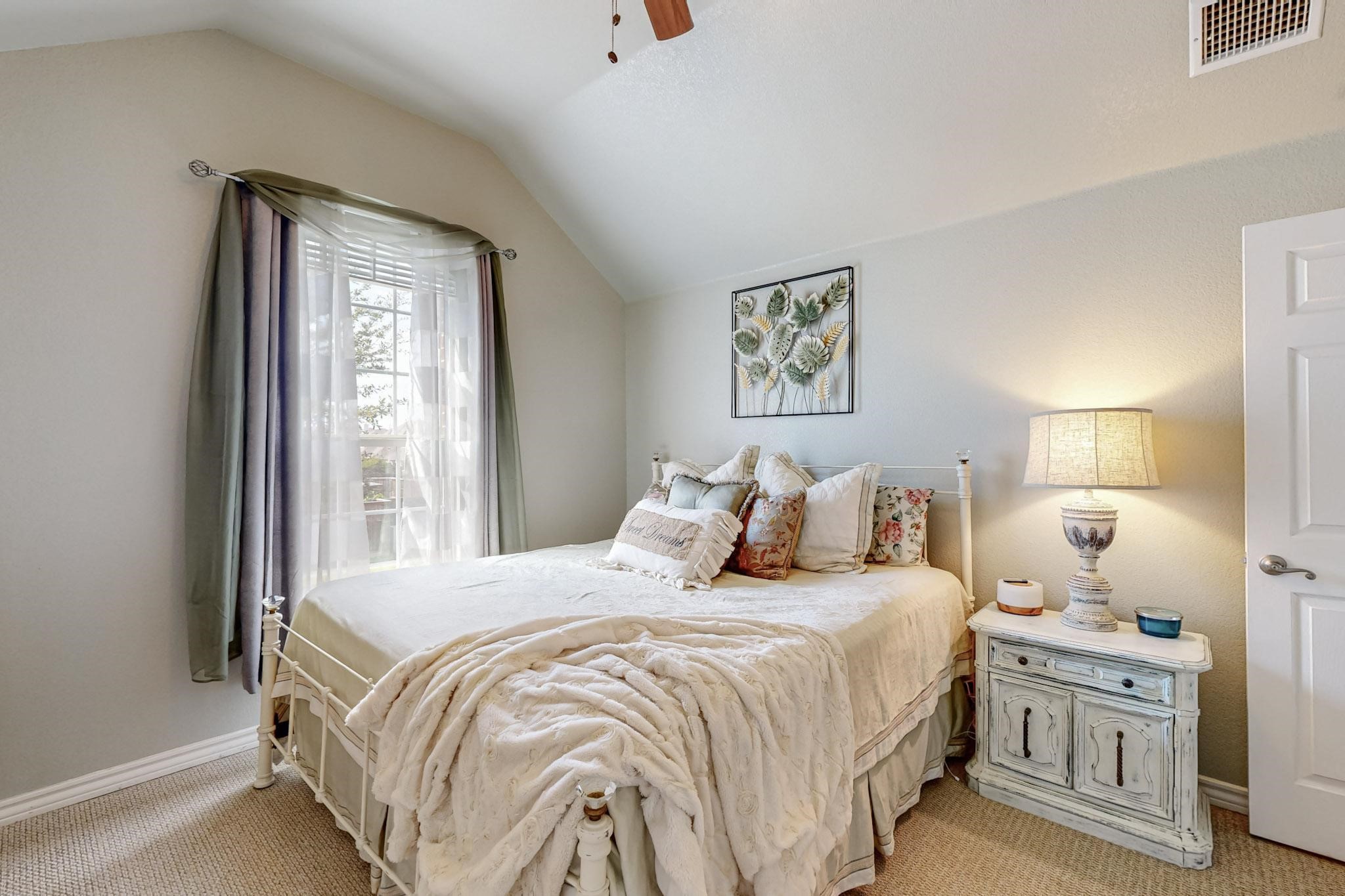 12318 Botanical Lane