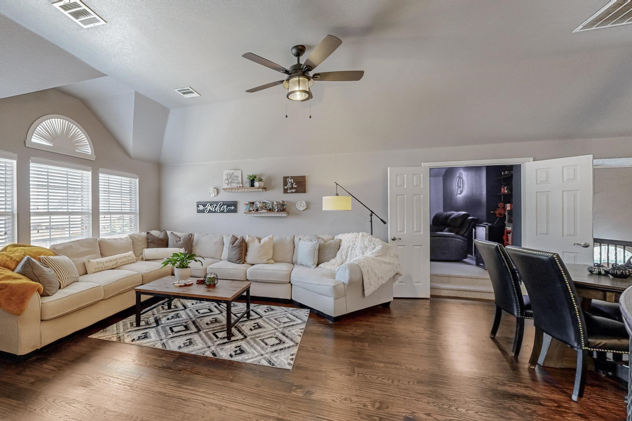 12318 Botanical Lane