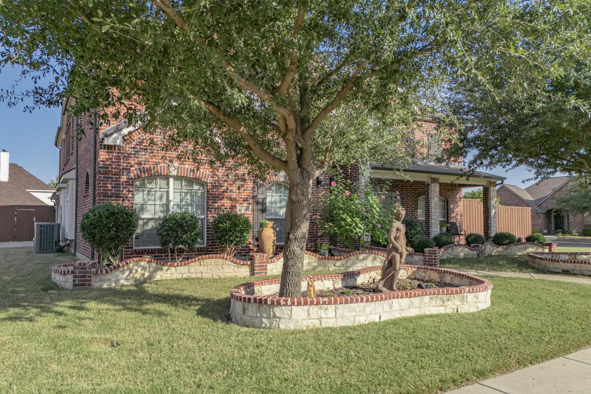 12318 Botanical Lane