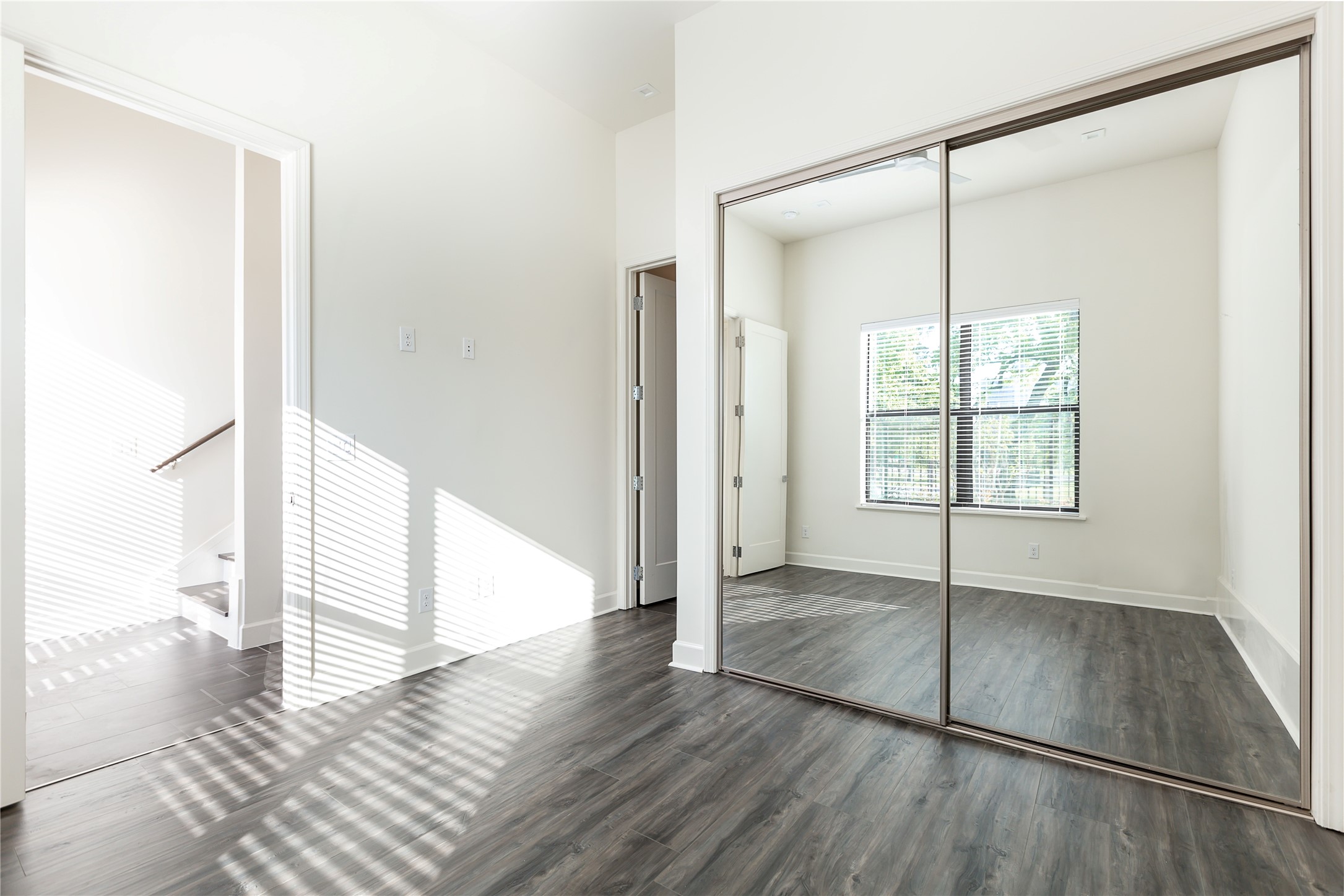 1813 Park Avenue 207