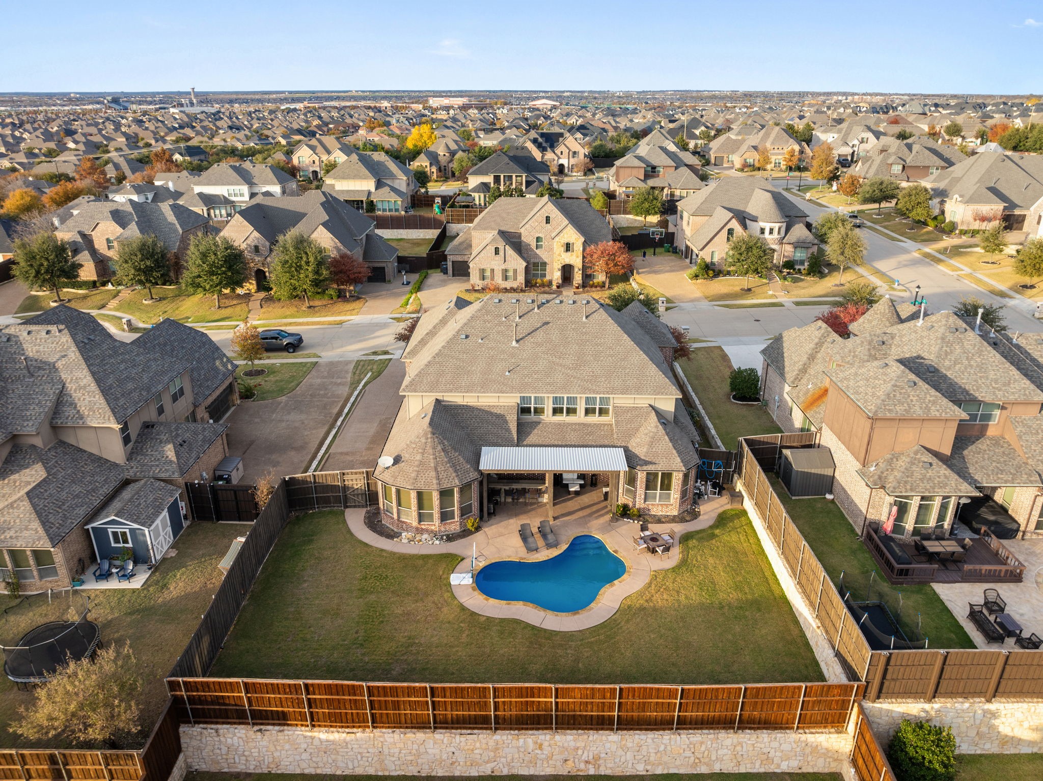 560 Michelle Court