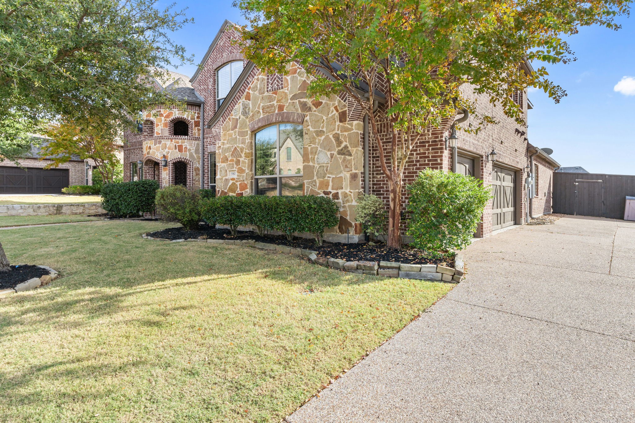 560 Michelle Court