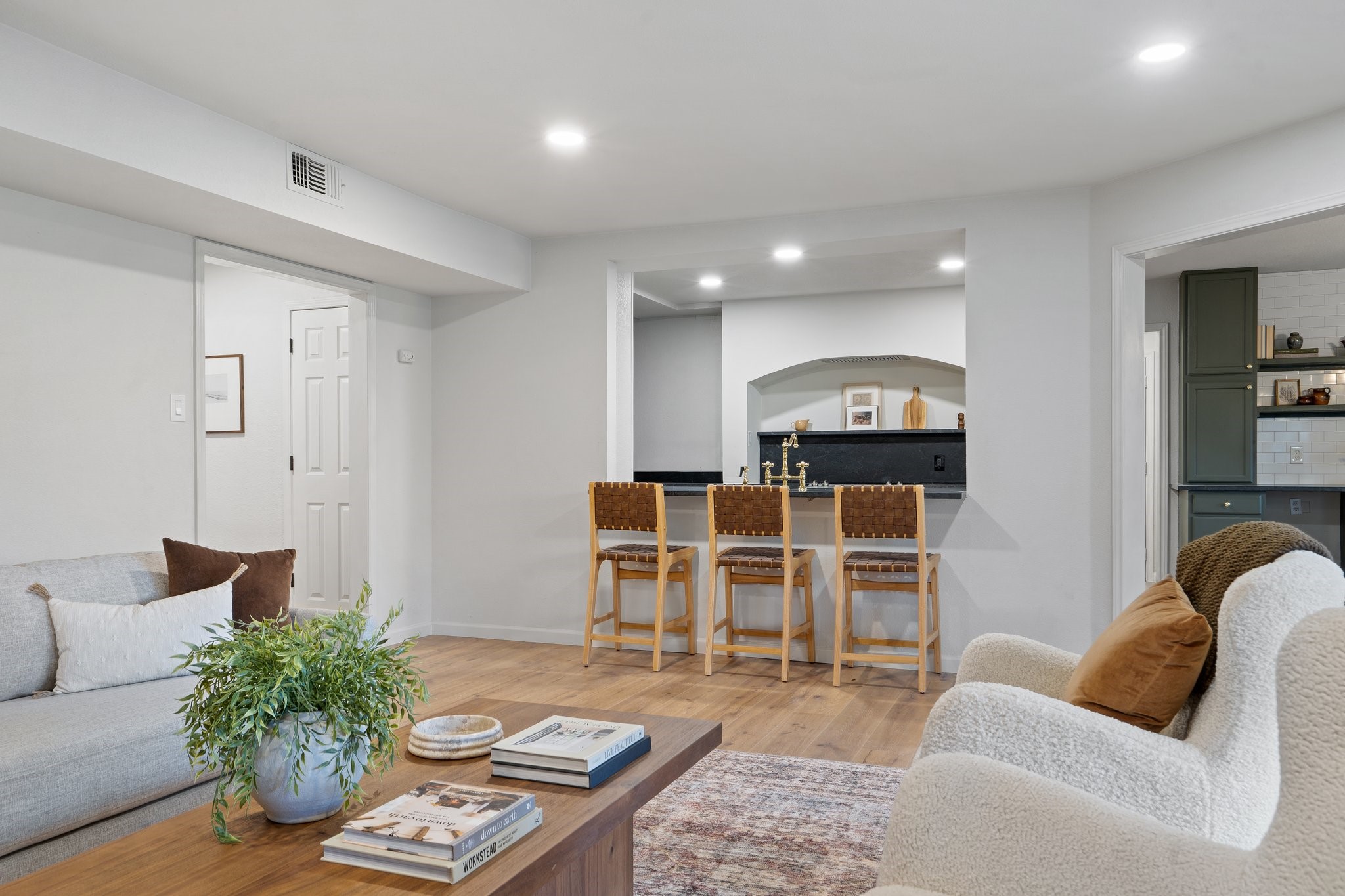 7744 Ironstone Trail