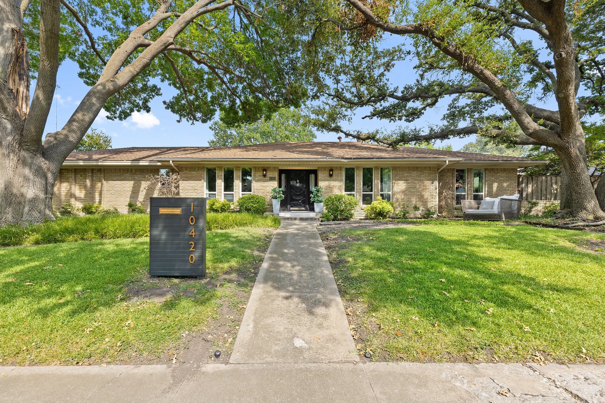 10420 Mosscrest Drive