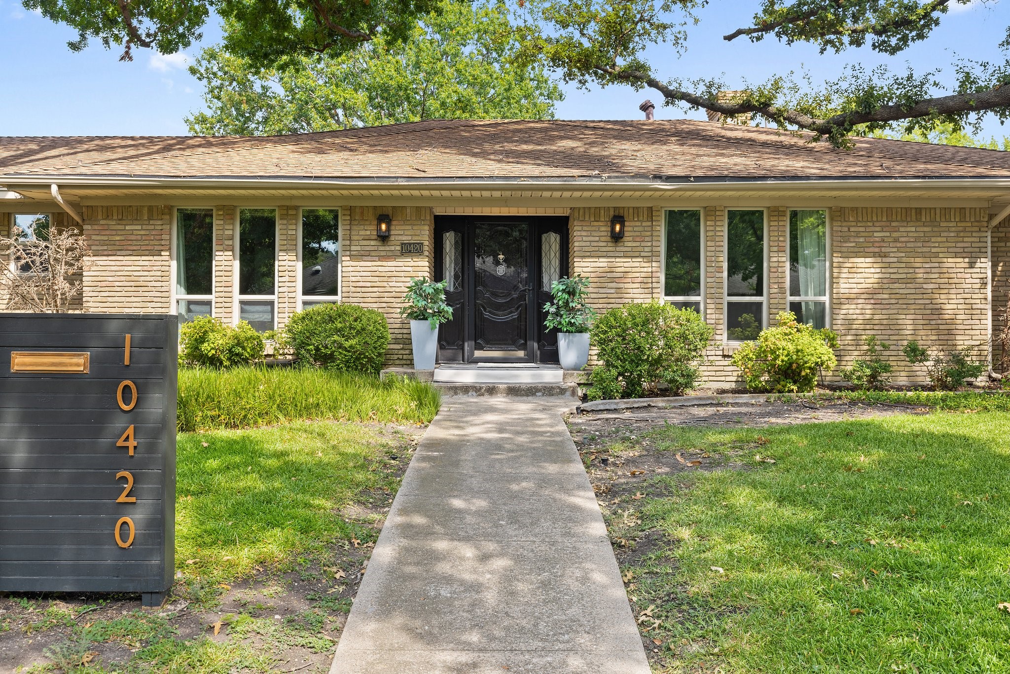 10420 Mosscrest Drive