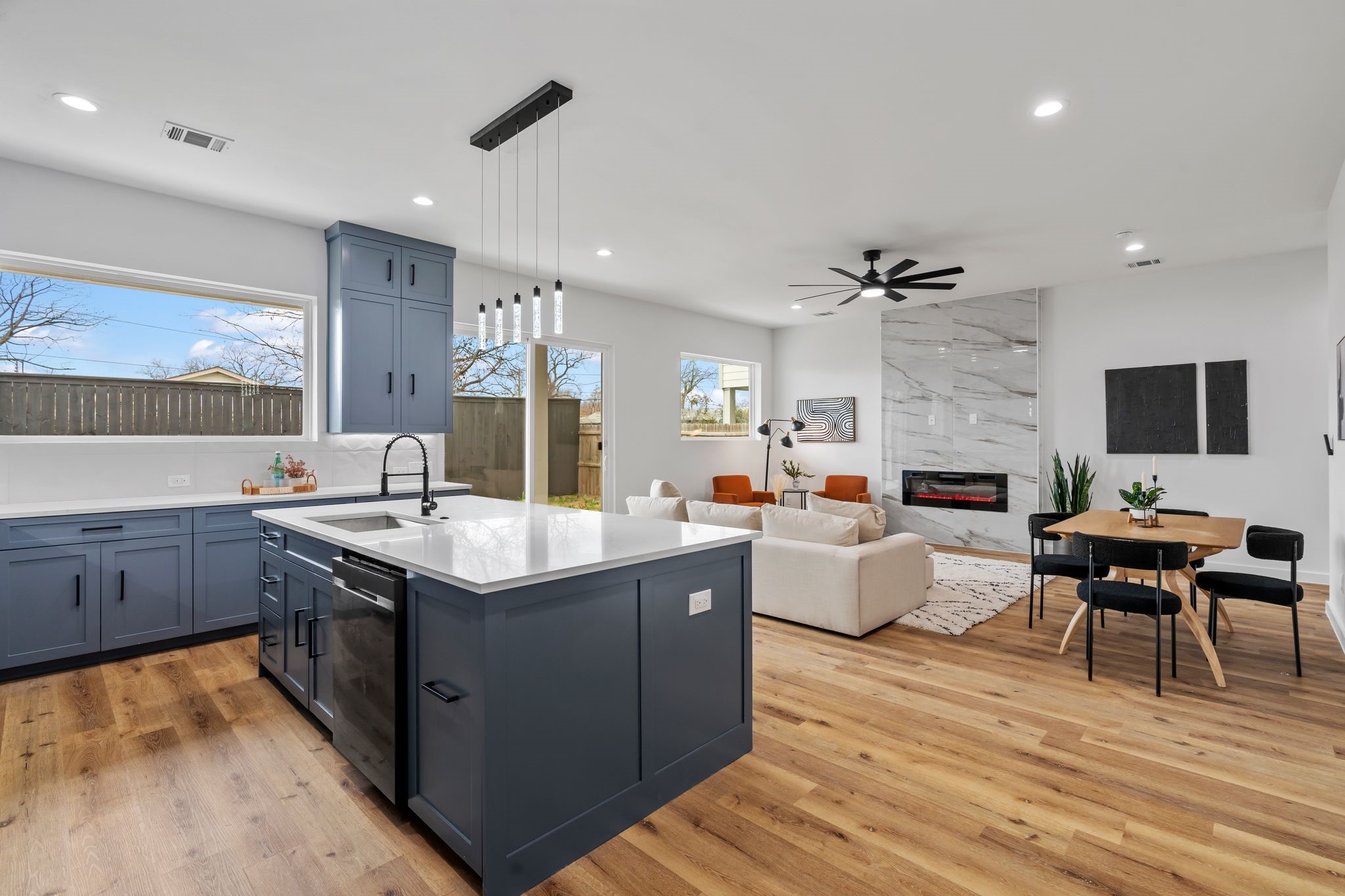 3101 Chihuahua Avenue