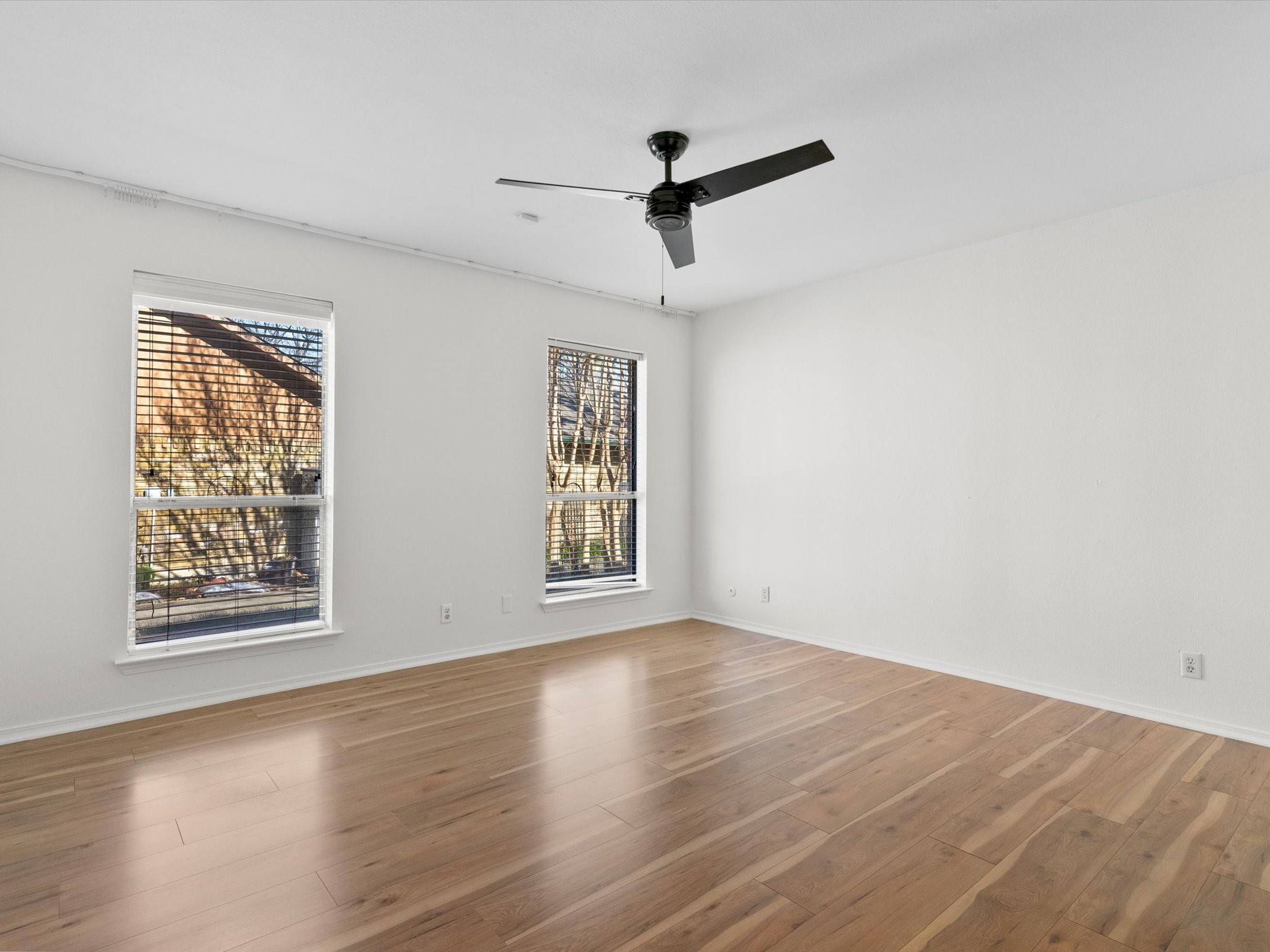 1704 Woodoak Drive