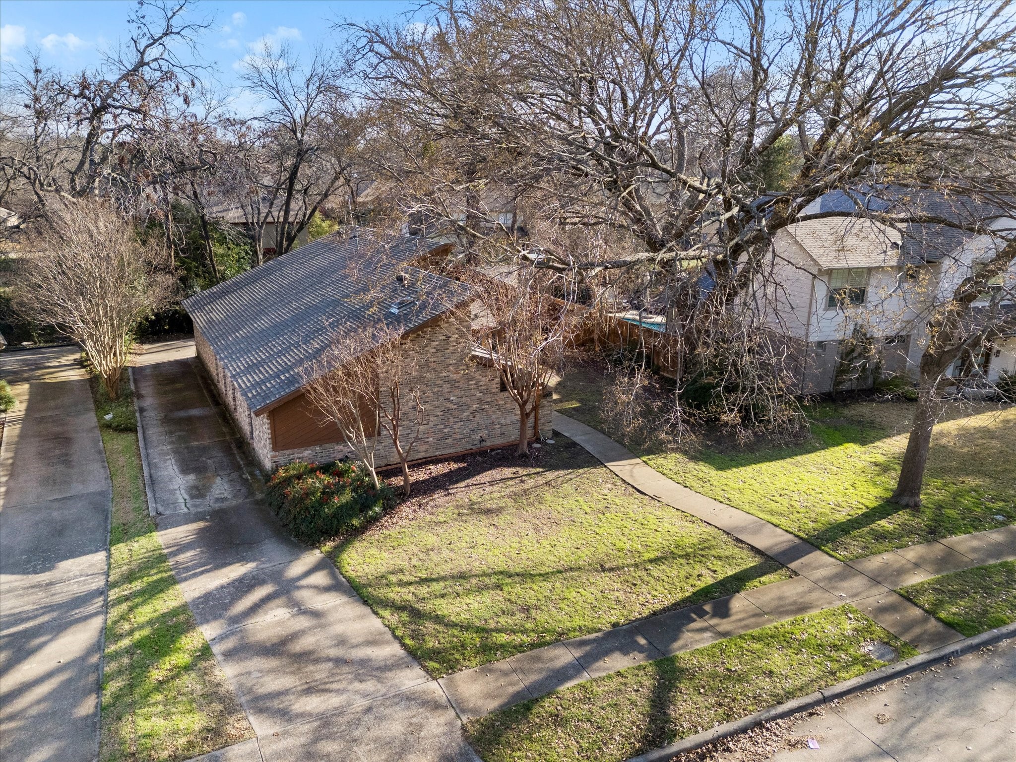 1704 Woodoak Drive