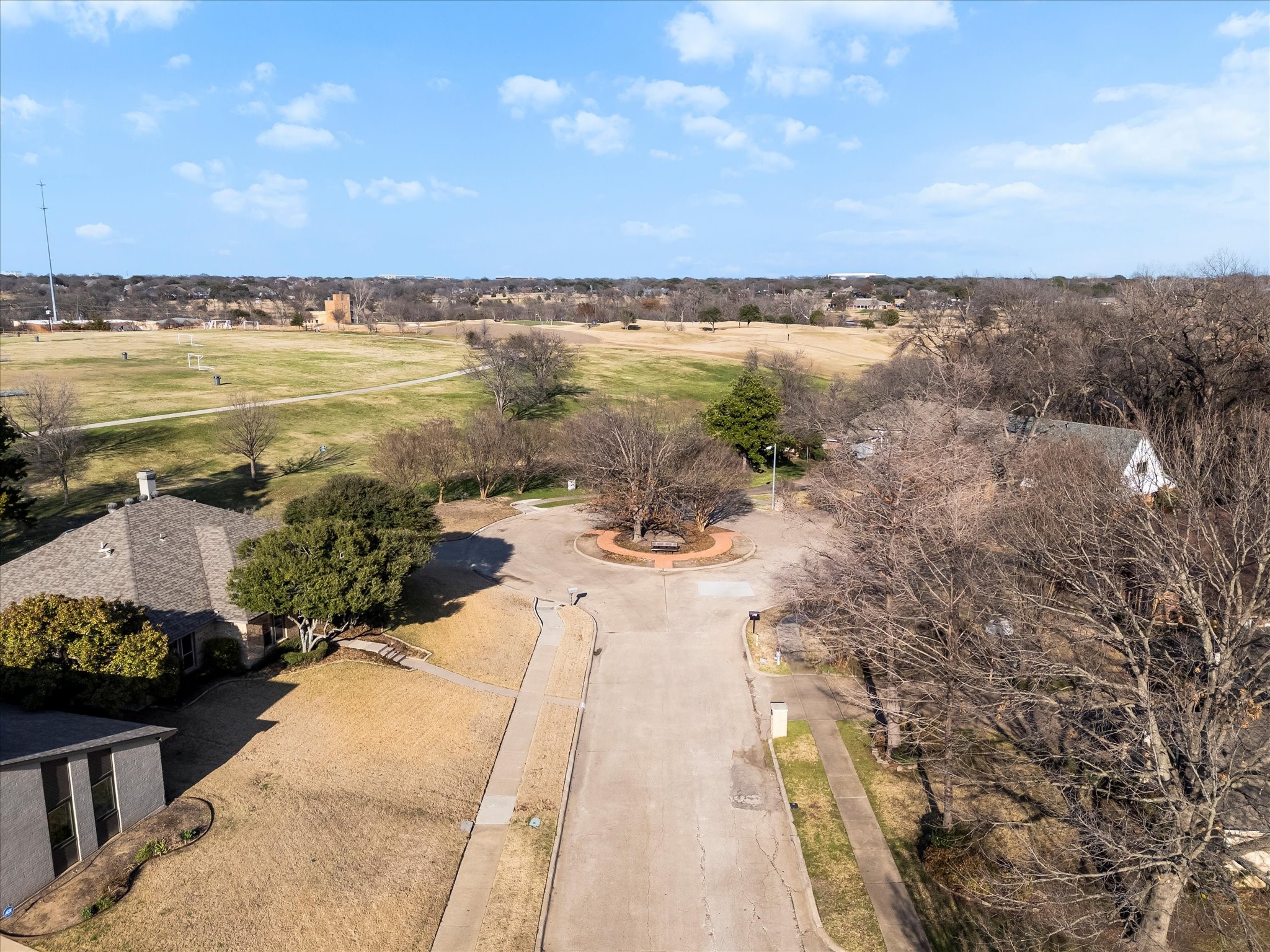 1704 Woodoak Drive