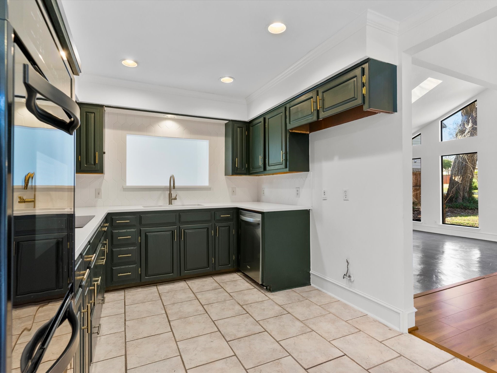 1704 Woodoak Drive