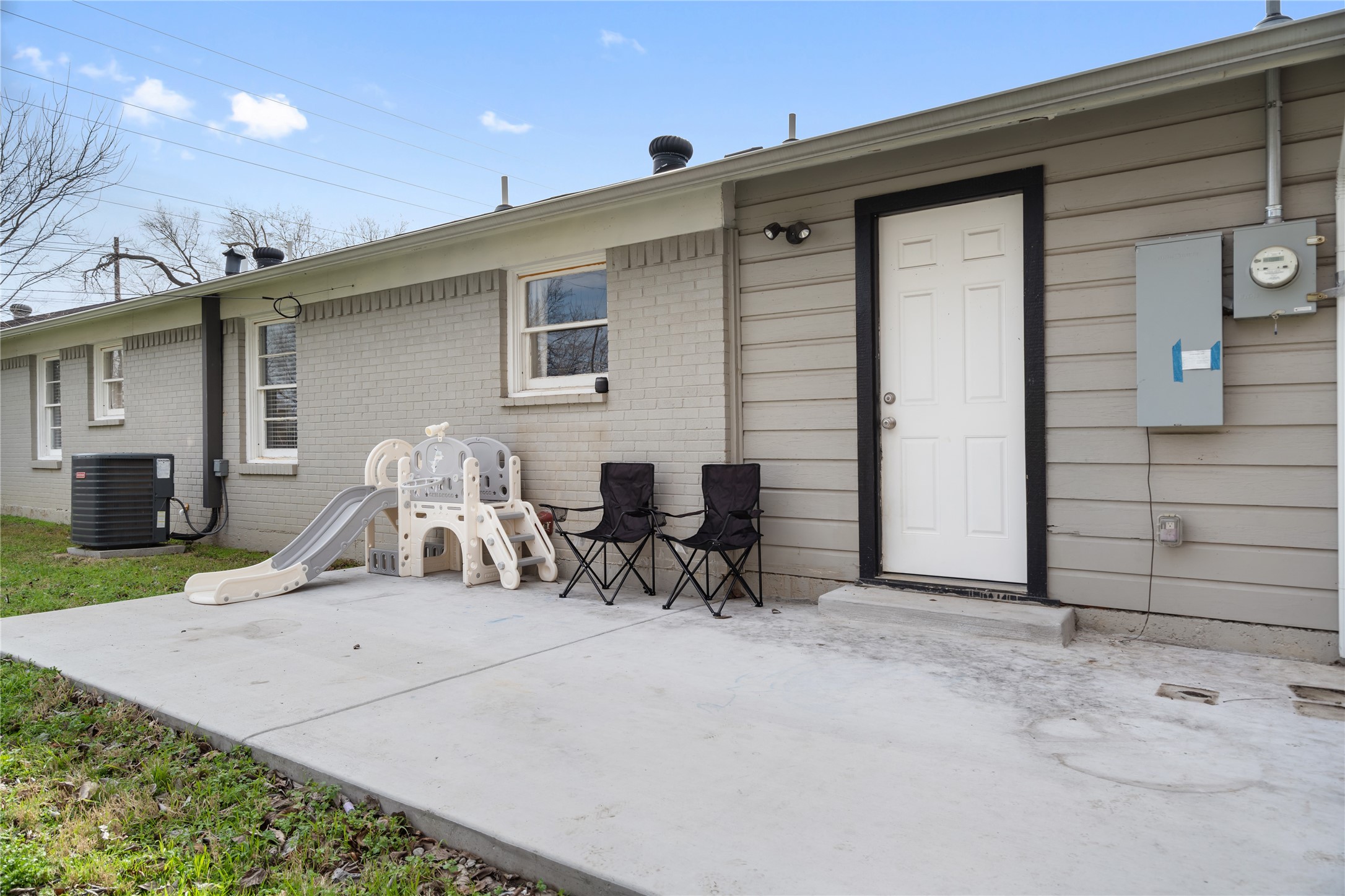 6633 Avalon Drive