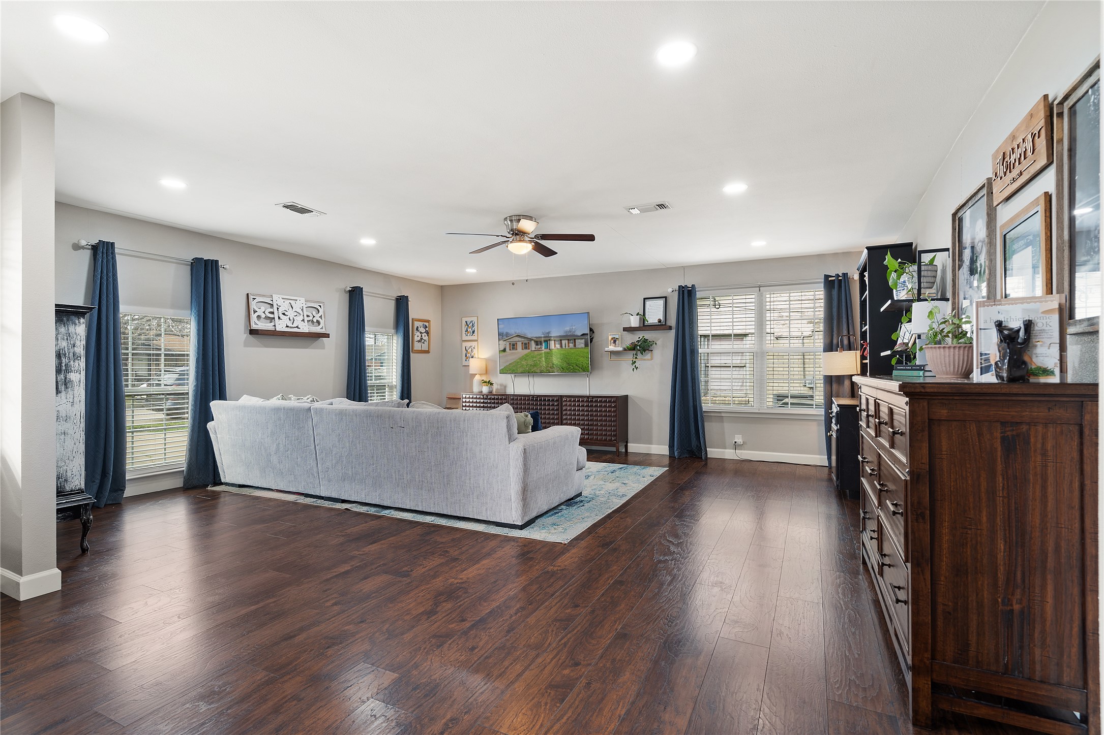 6633 Avalon Drive