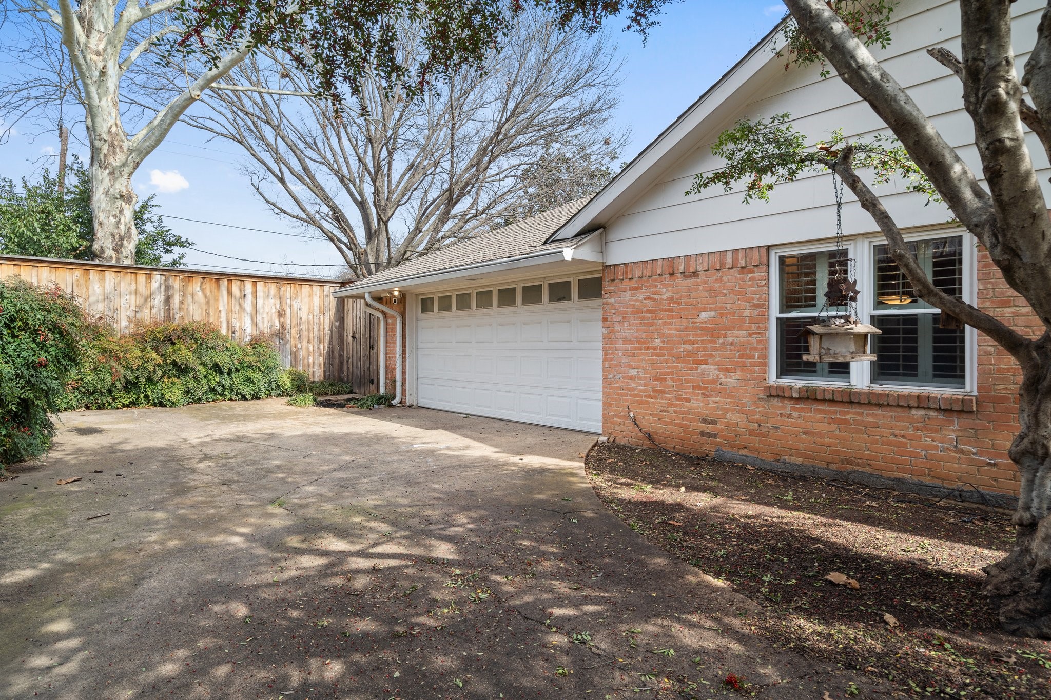 3847 Shady Hill Drive