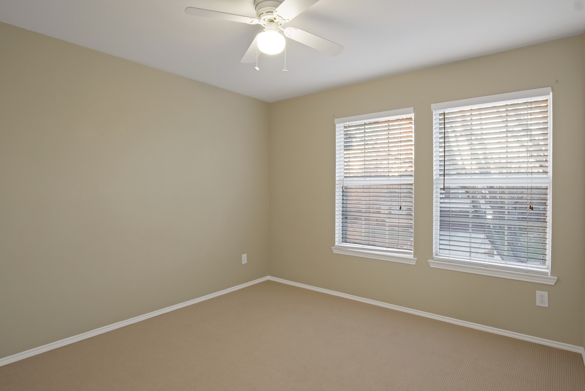 2802 Yukon Drive