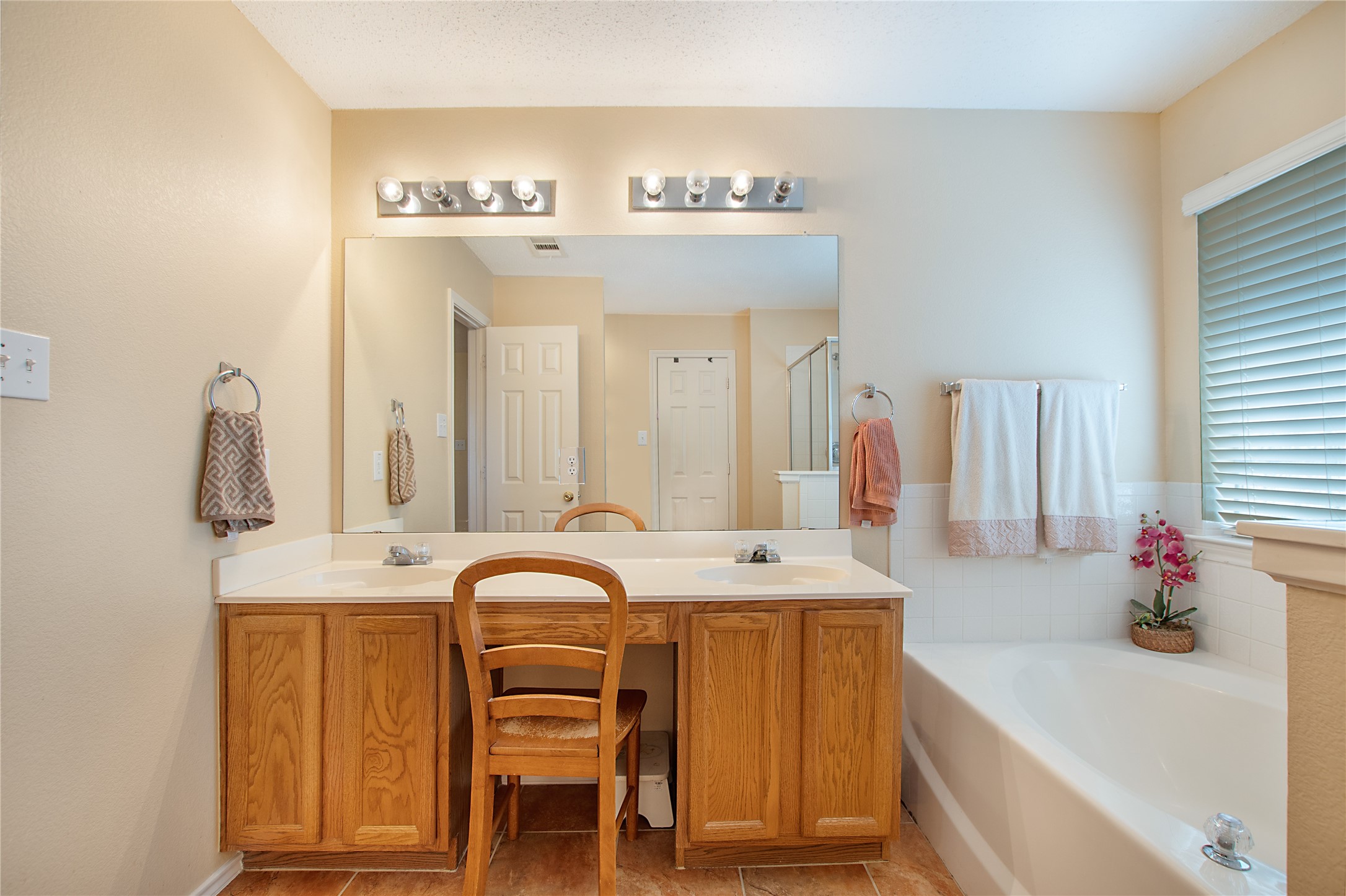 836 Meadow Hill Drive
