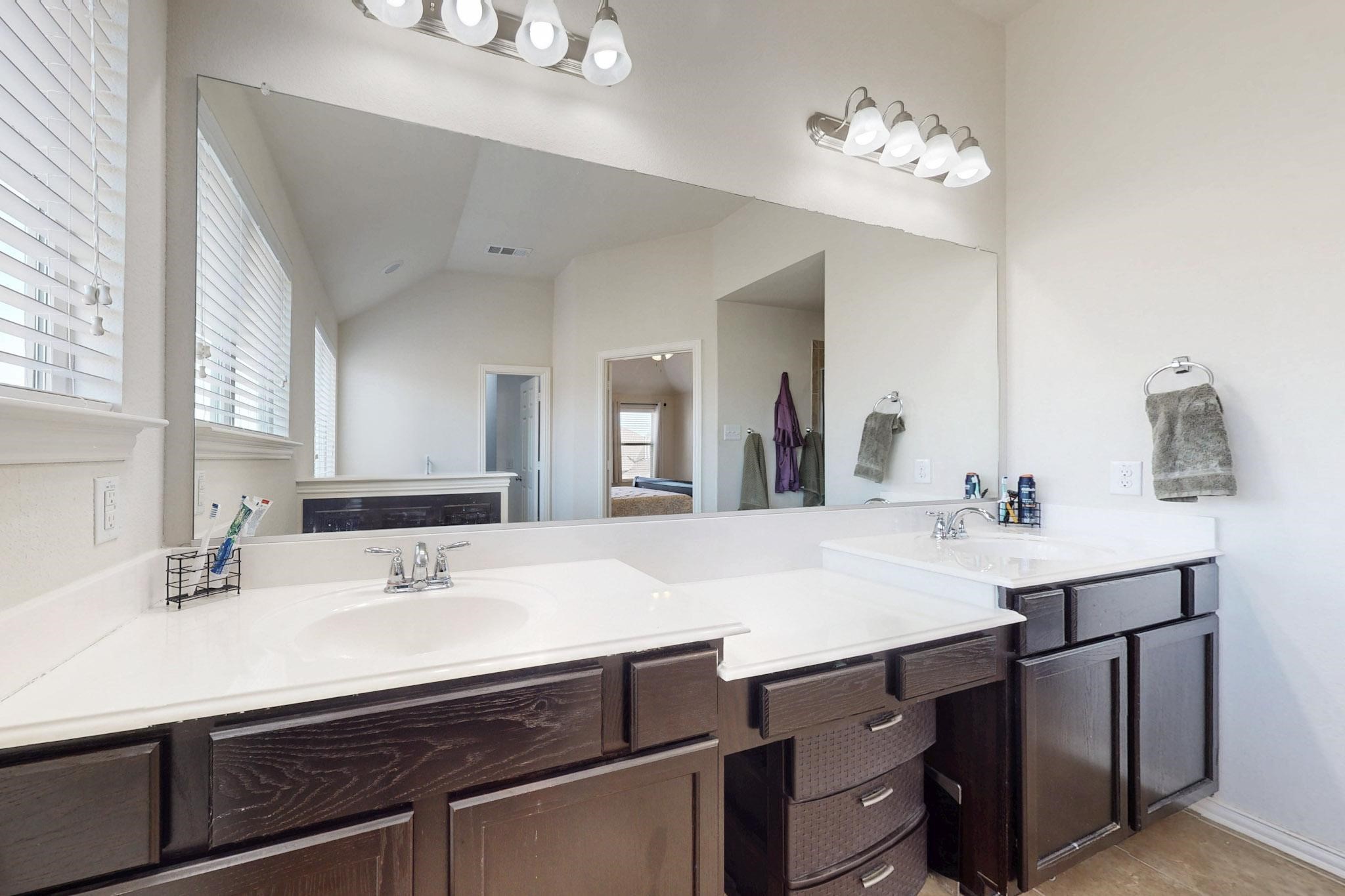 9501 Drovers View Trail