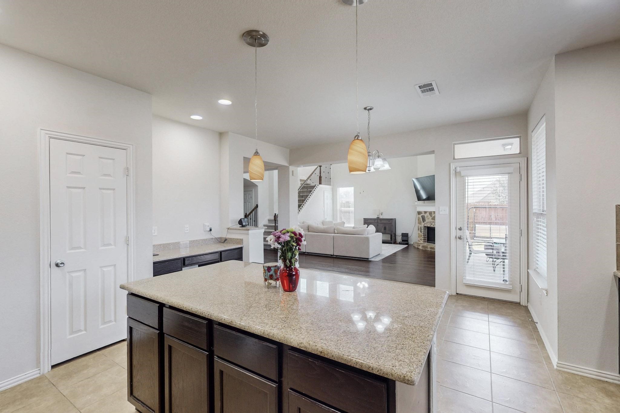 9501 Drovers View Trail