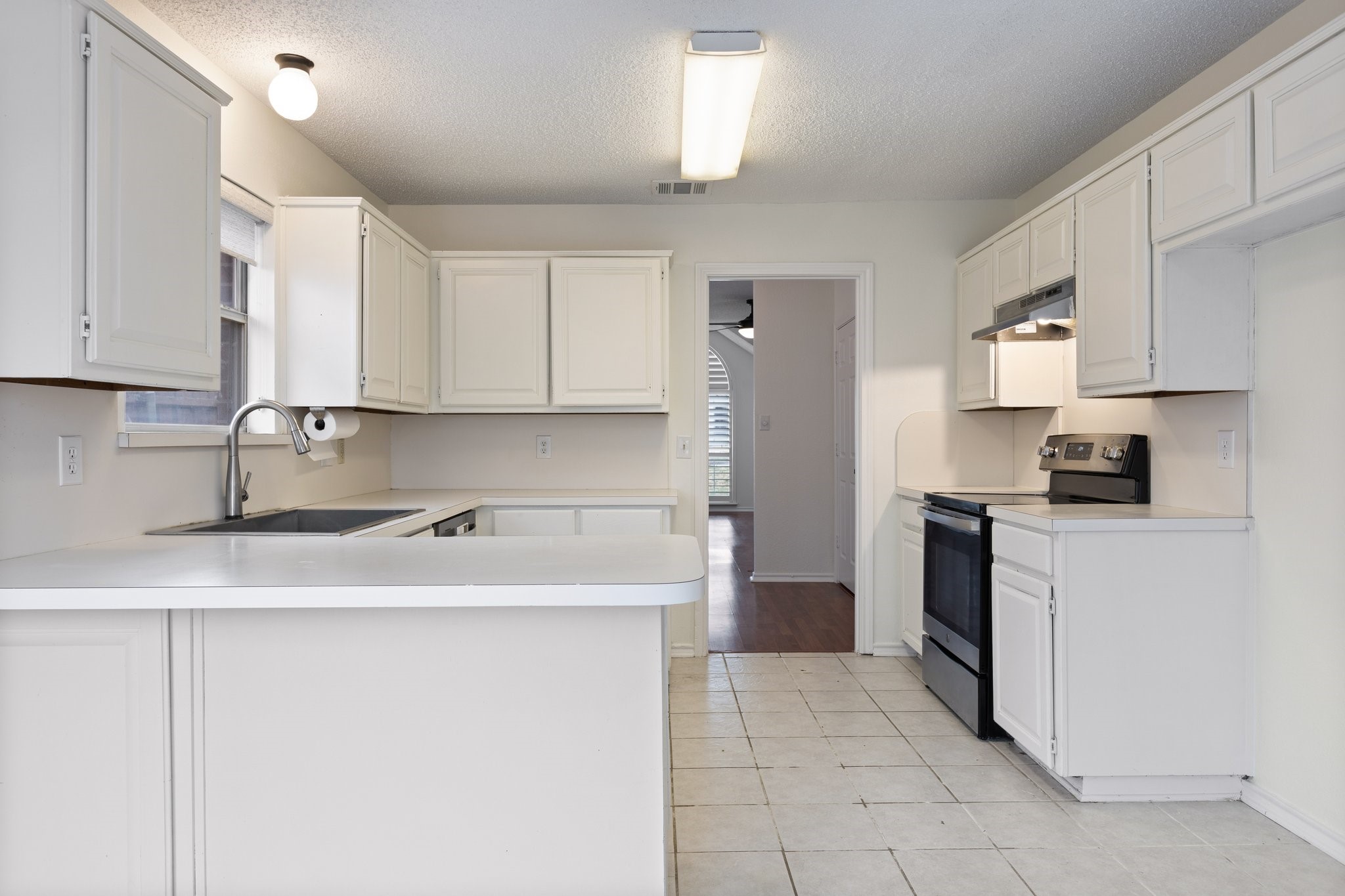 1539 Ranchview Lane