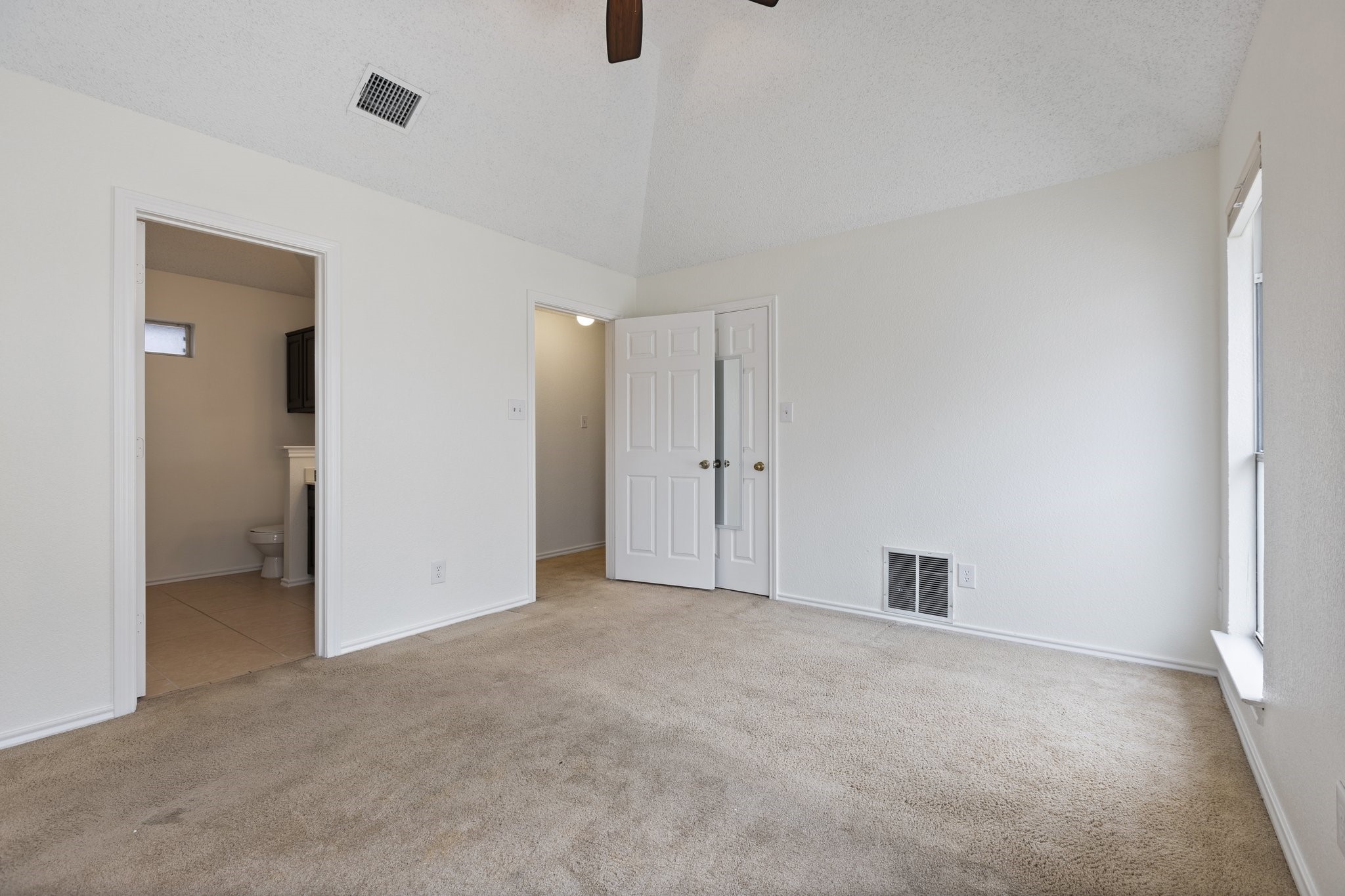 1539 Ranchview Lane