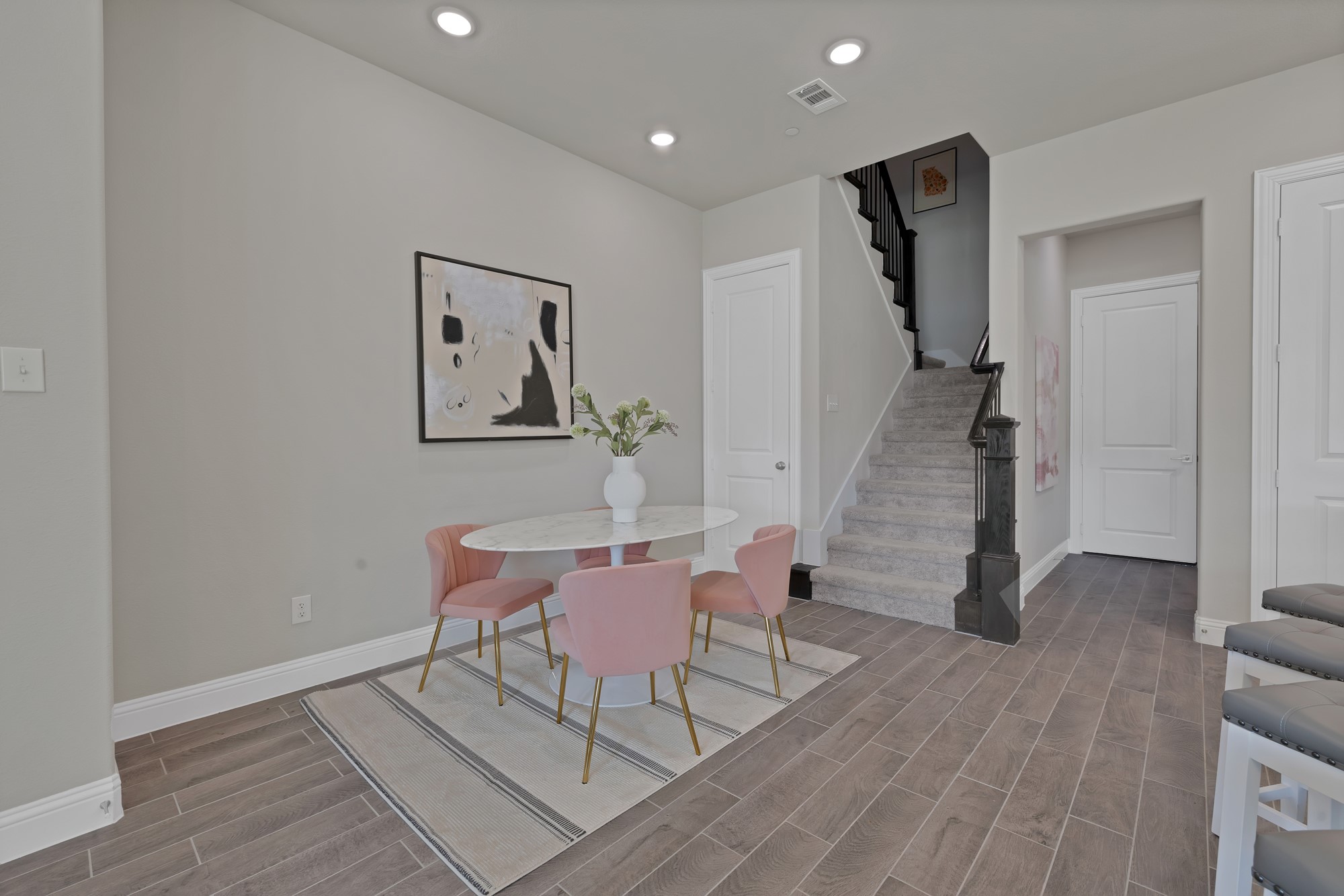 1479 Perrin Lane