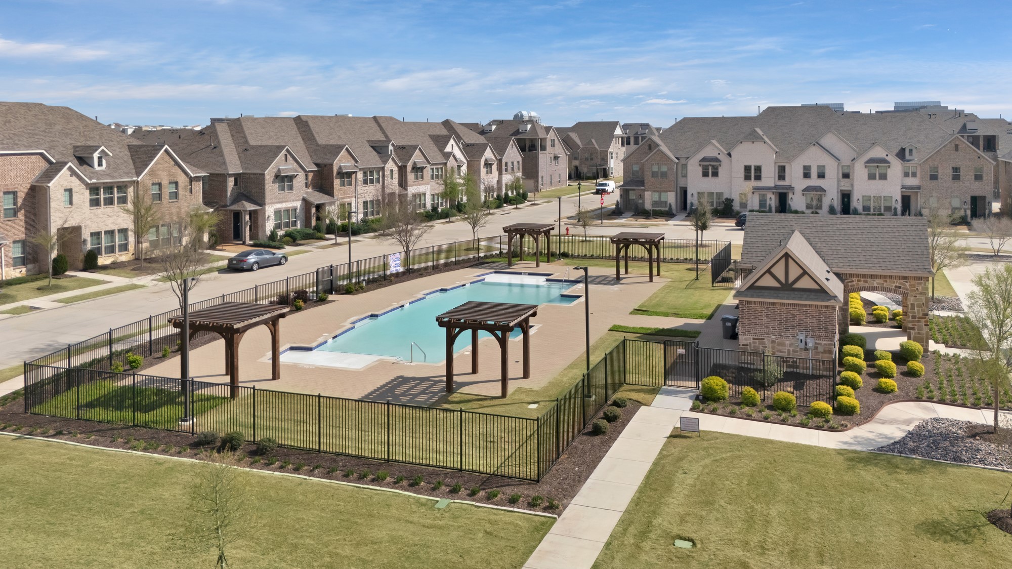 1479 Perrin Lane