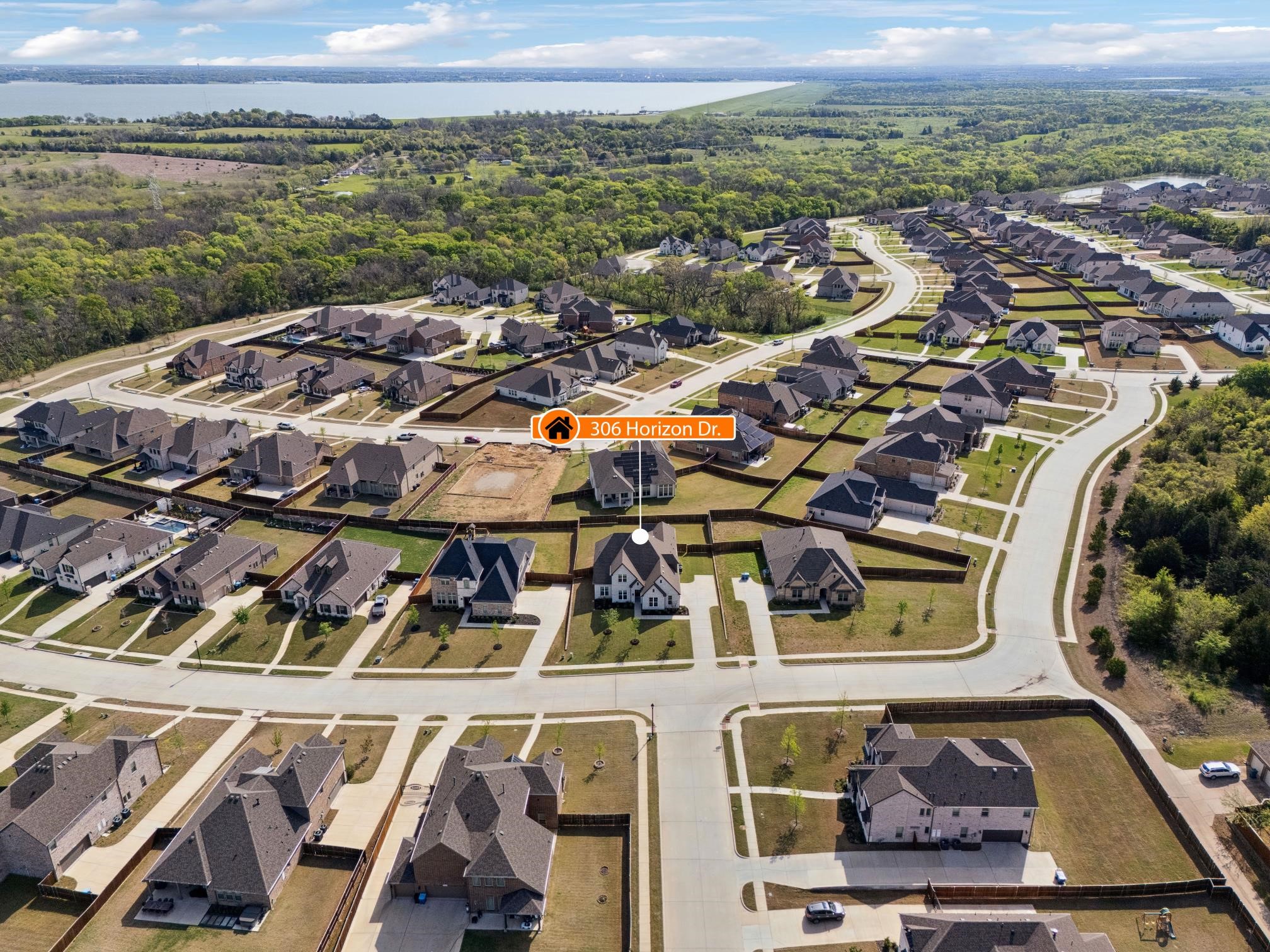 306 Horizon Drive